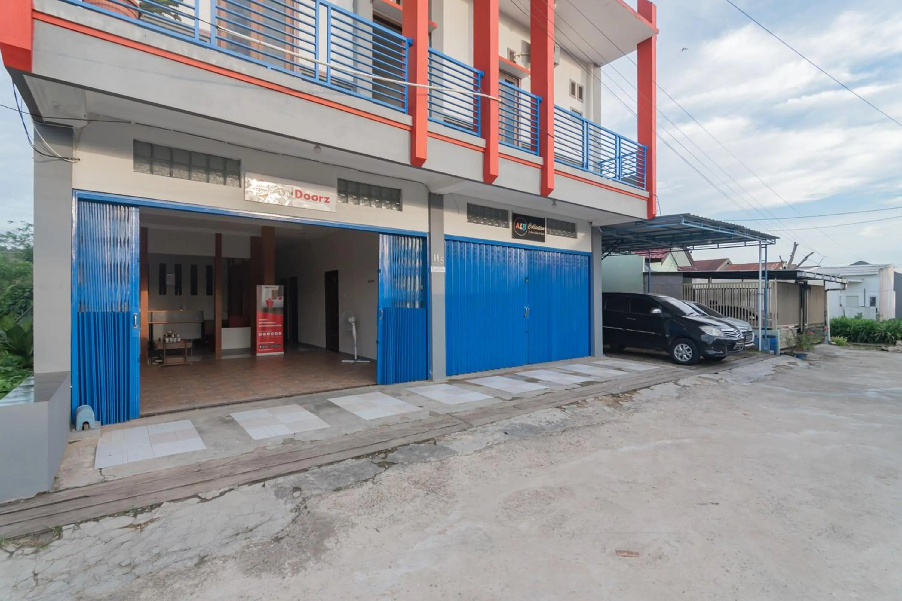 Property building in RedDoorz Syariah near Jalan Jakarta Samarinda