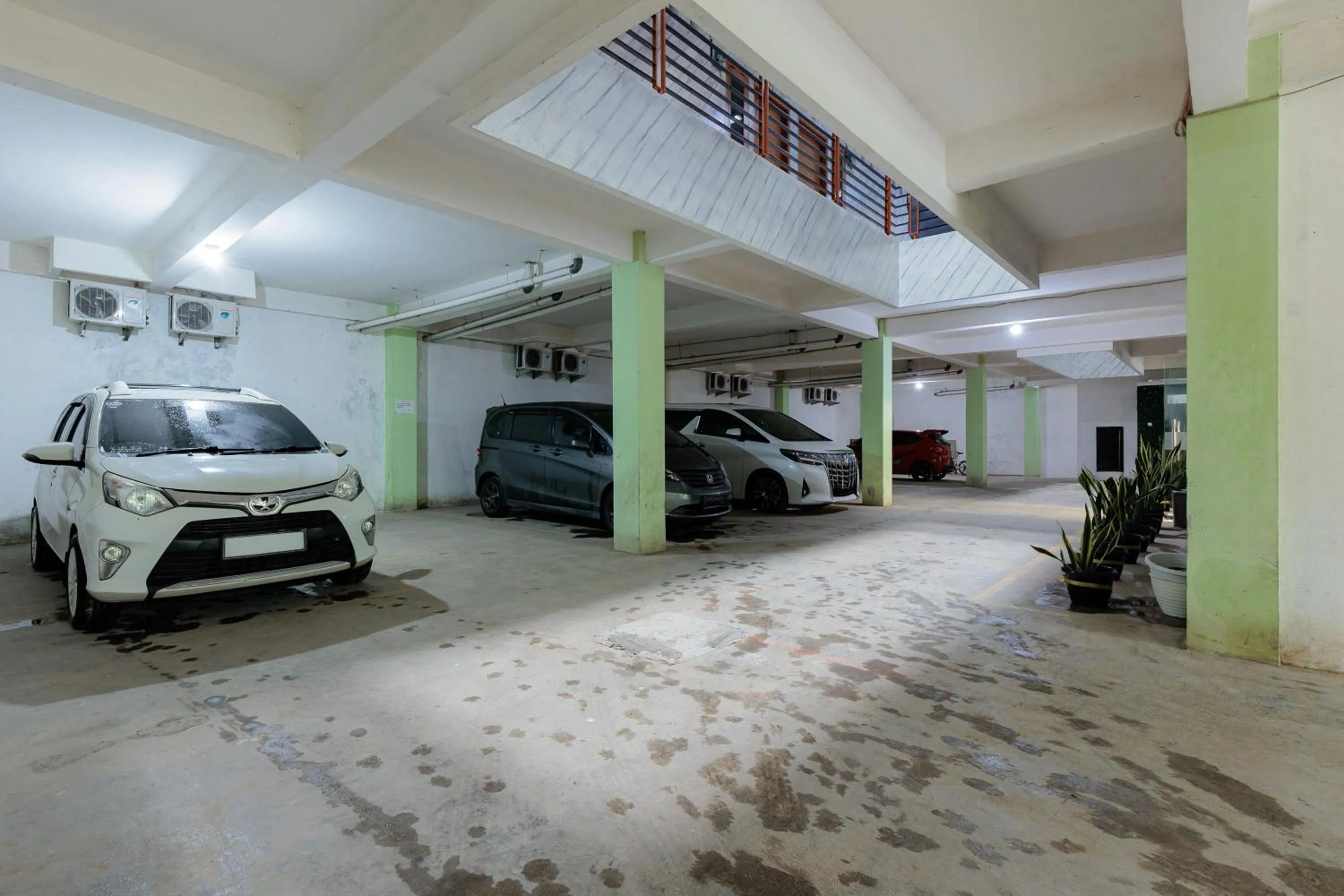 Parking in RedDoorz Syariah at Hotel Tiga ER near Karawang Central Plaza