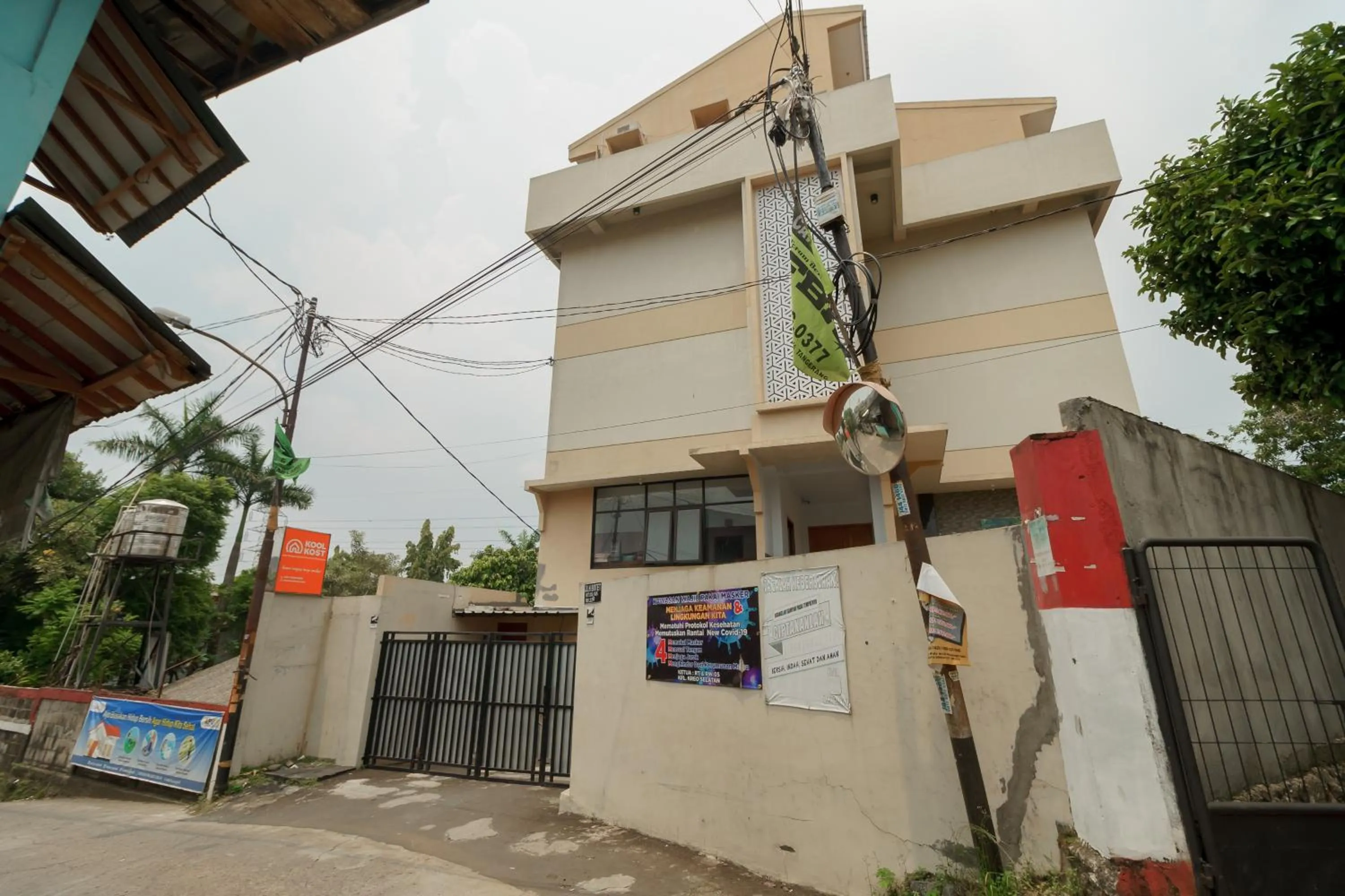 Property building in KoolKost Syariah near Kampus Utama Universitas Budi Luhur