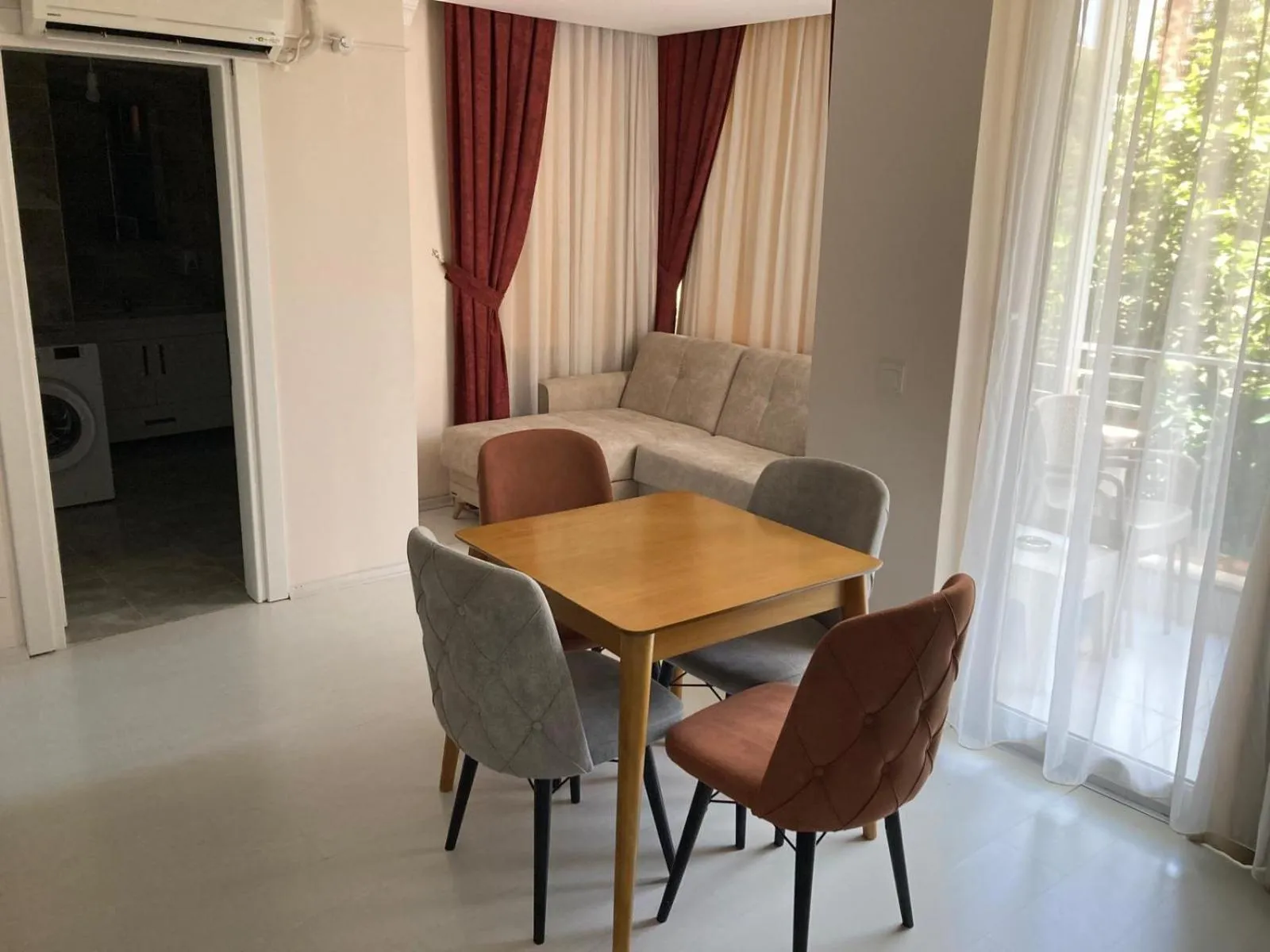 Seating area in Alfa Apart Hotel