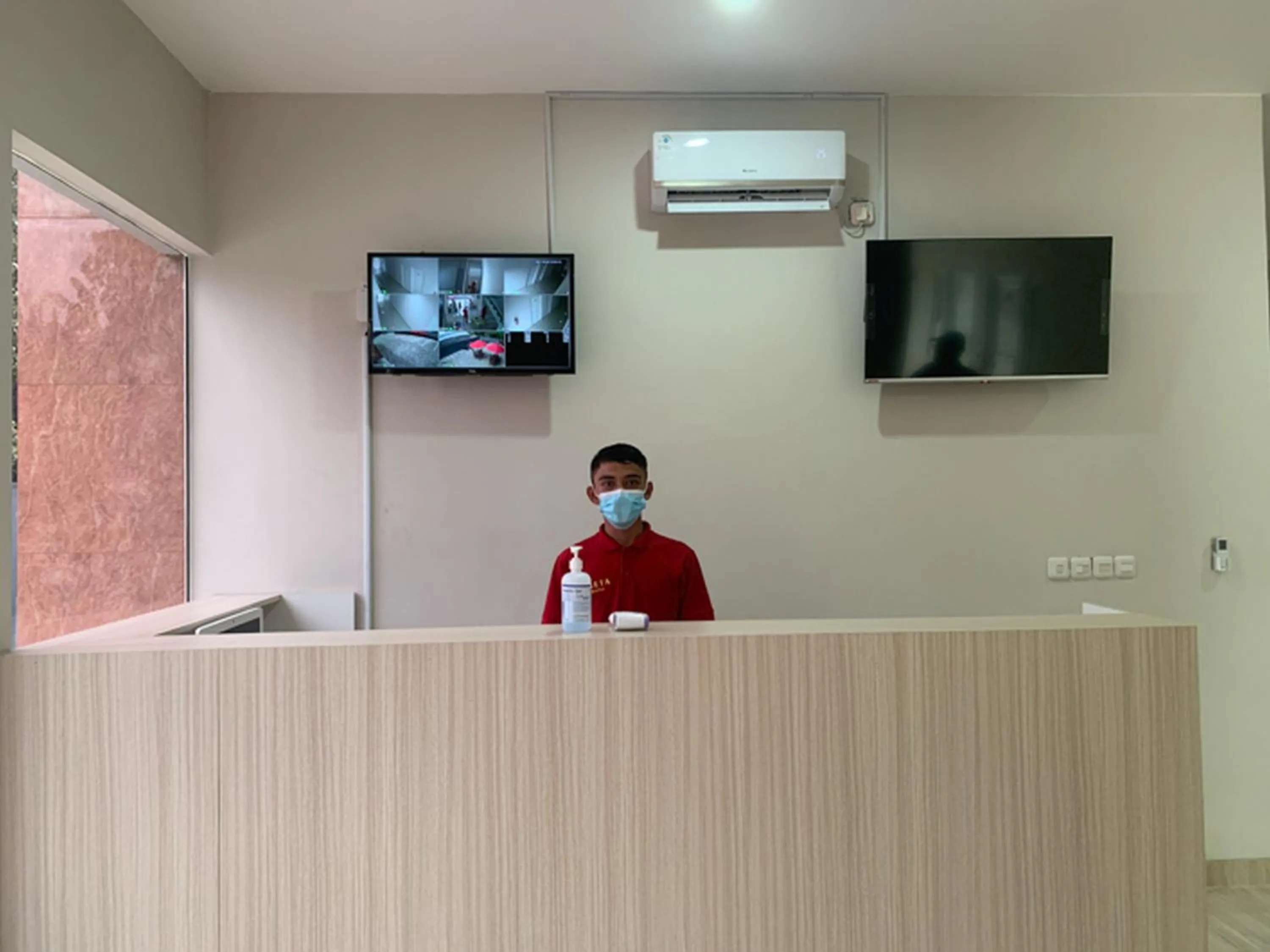 RedDoorz near Alun Alun Purbalingga