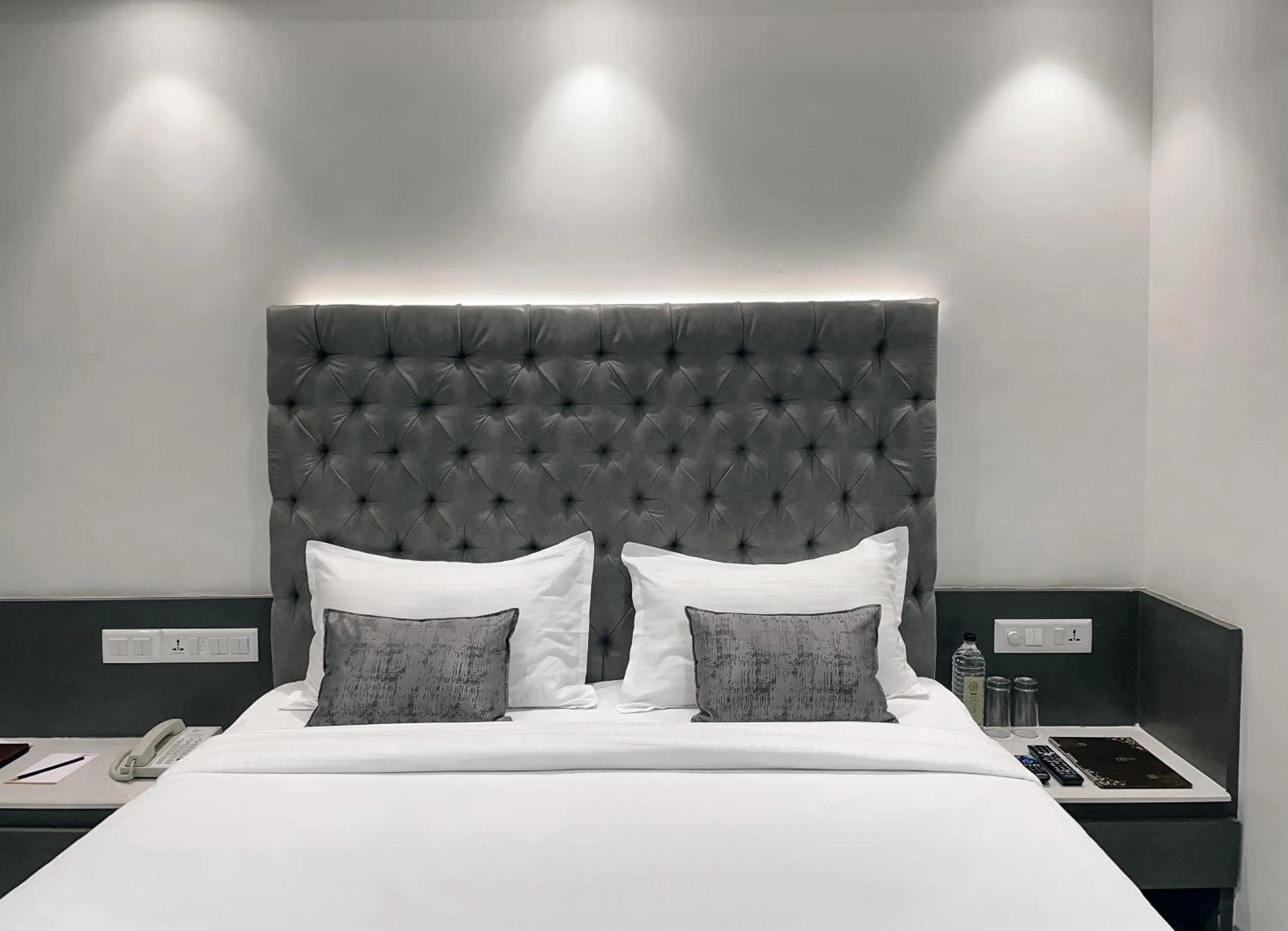 Bed in Jardin Hotels