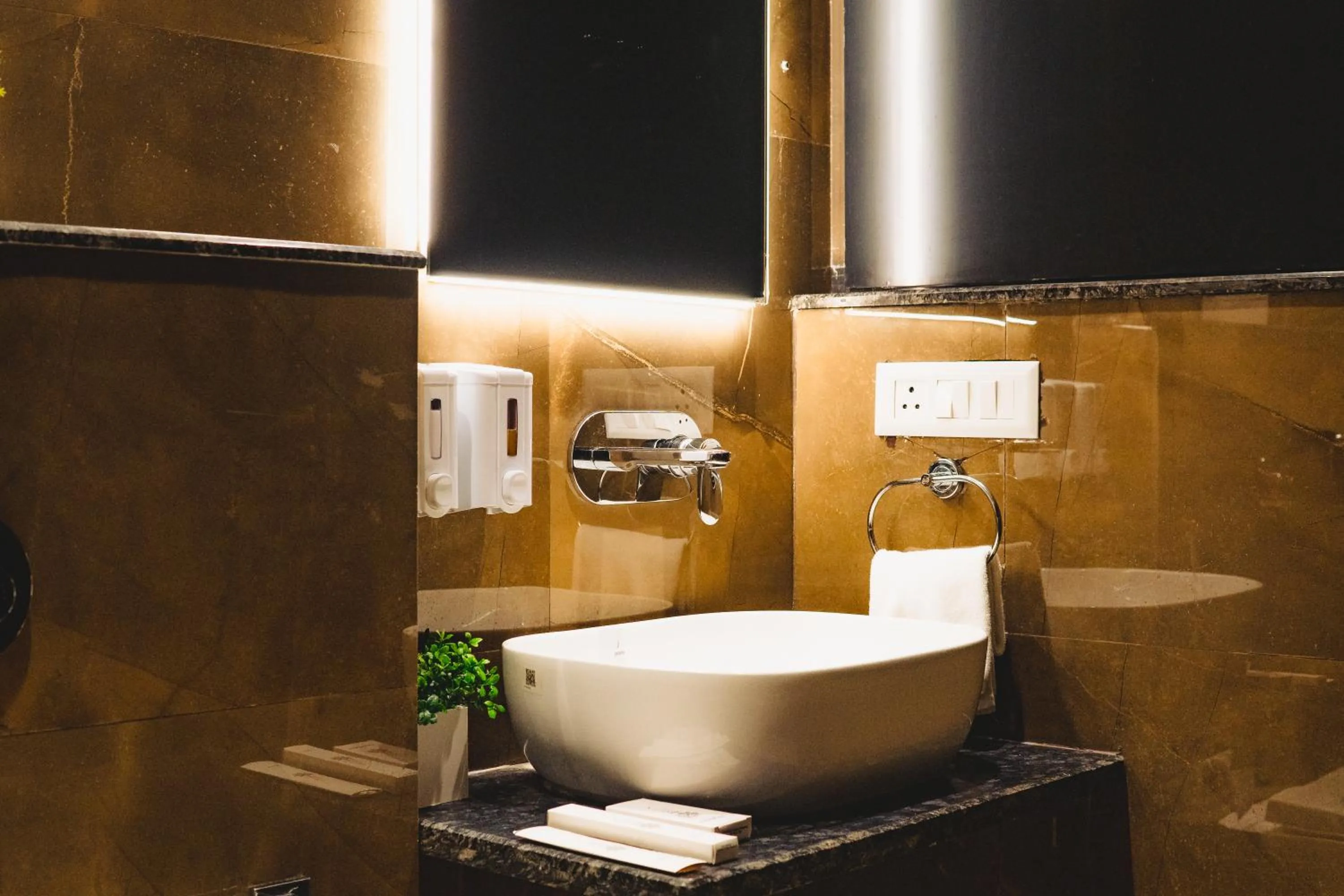 Bathroom in Jardin Hotels