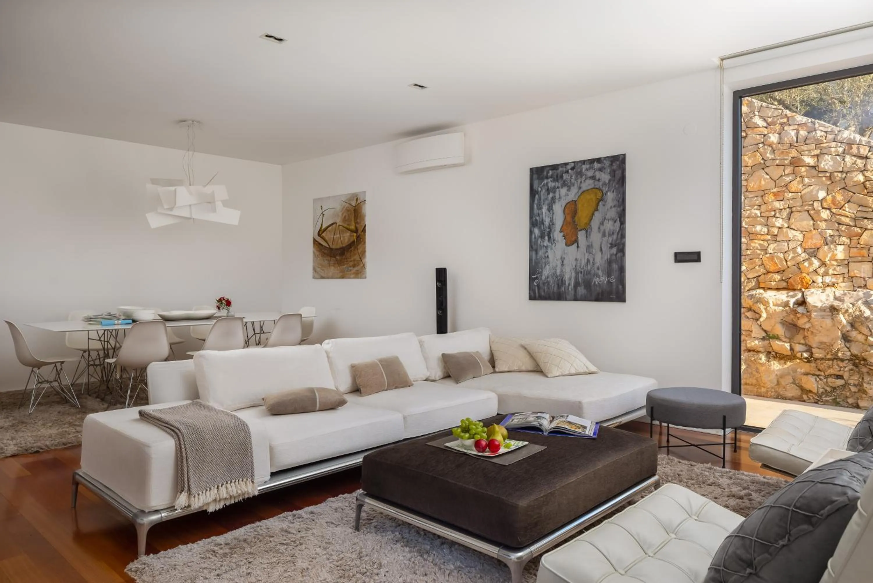 Beachfront Villa Grain of Salt with Pool