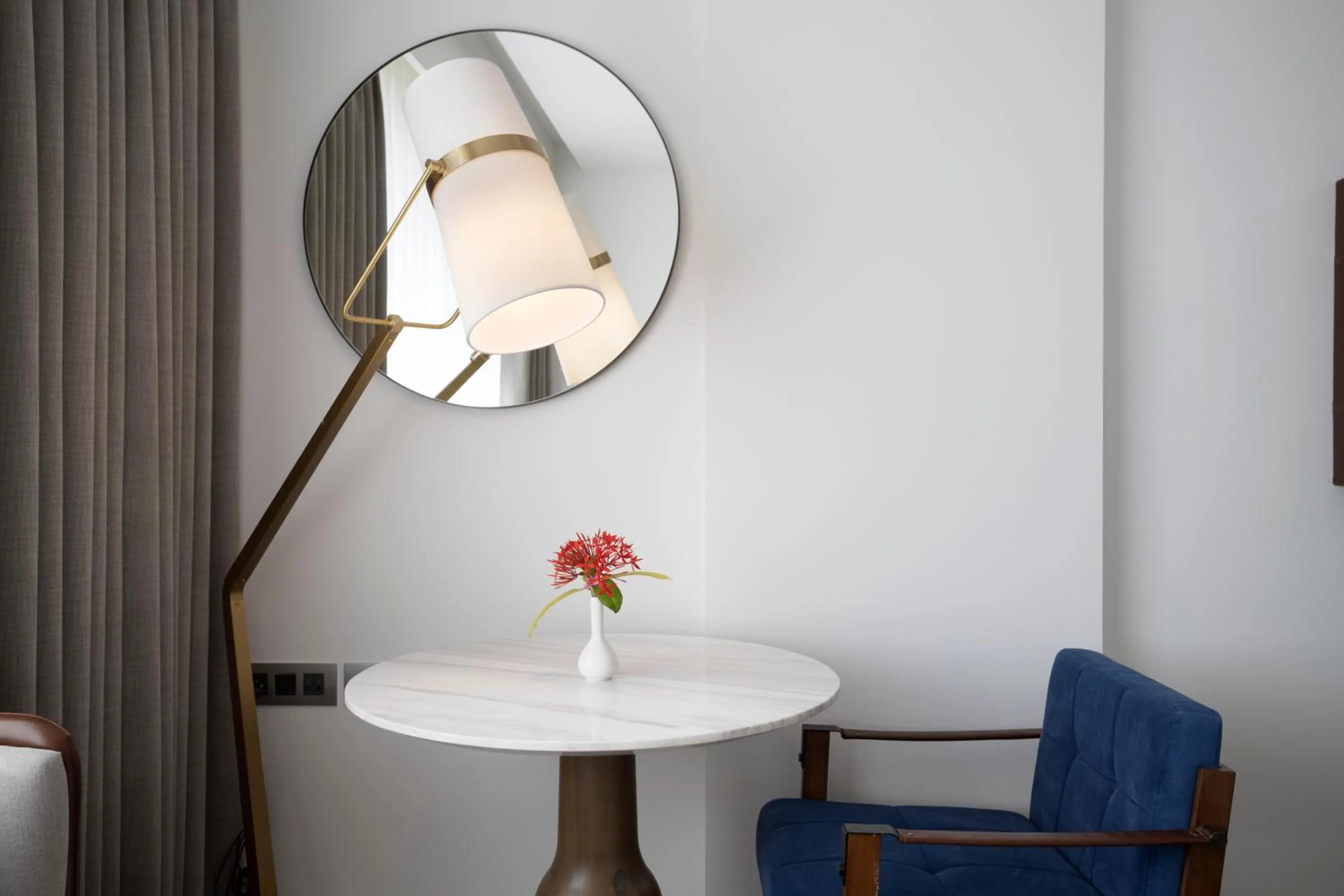 Nightclub / DJ in The Crescent