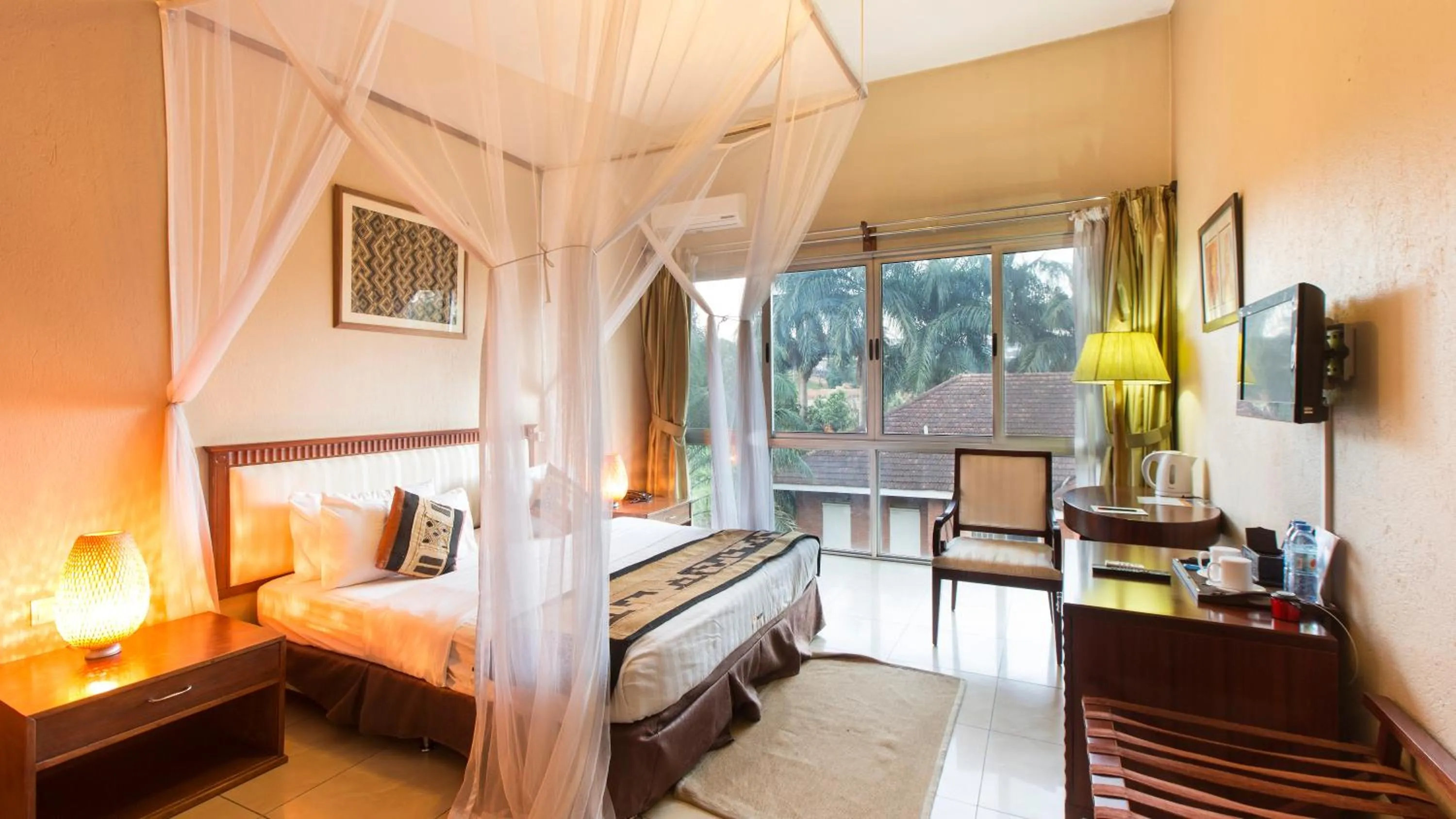 Photo of the whole room, Bed in Humura Resorts