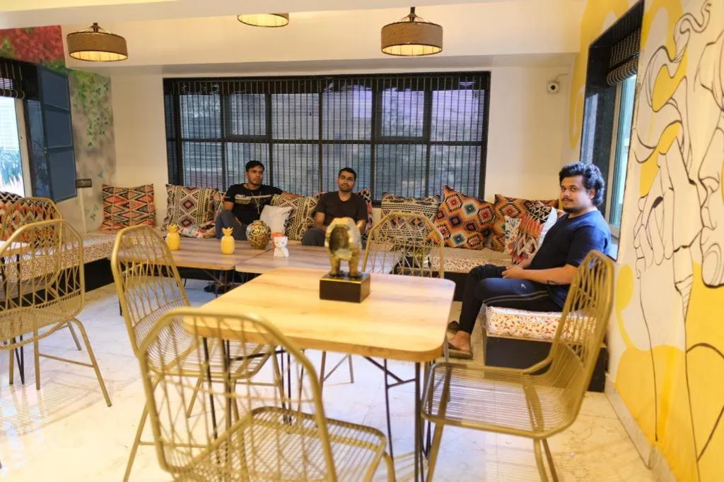 Coliwo Un - Viman Nagar