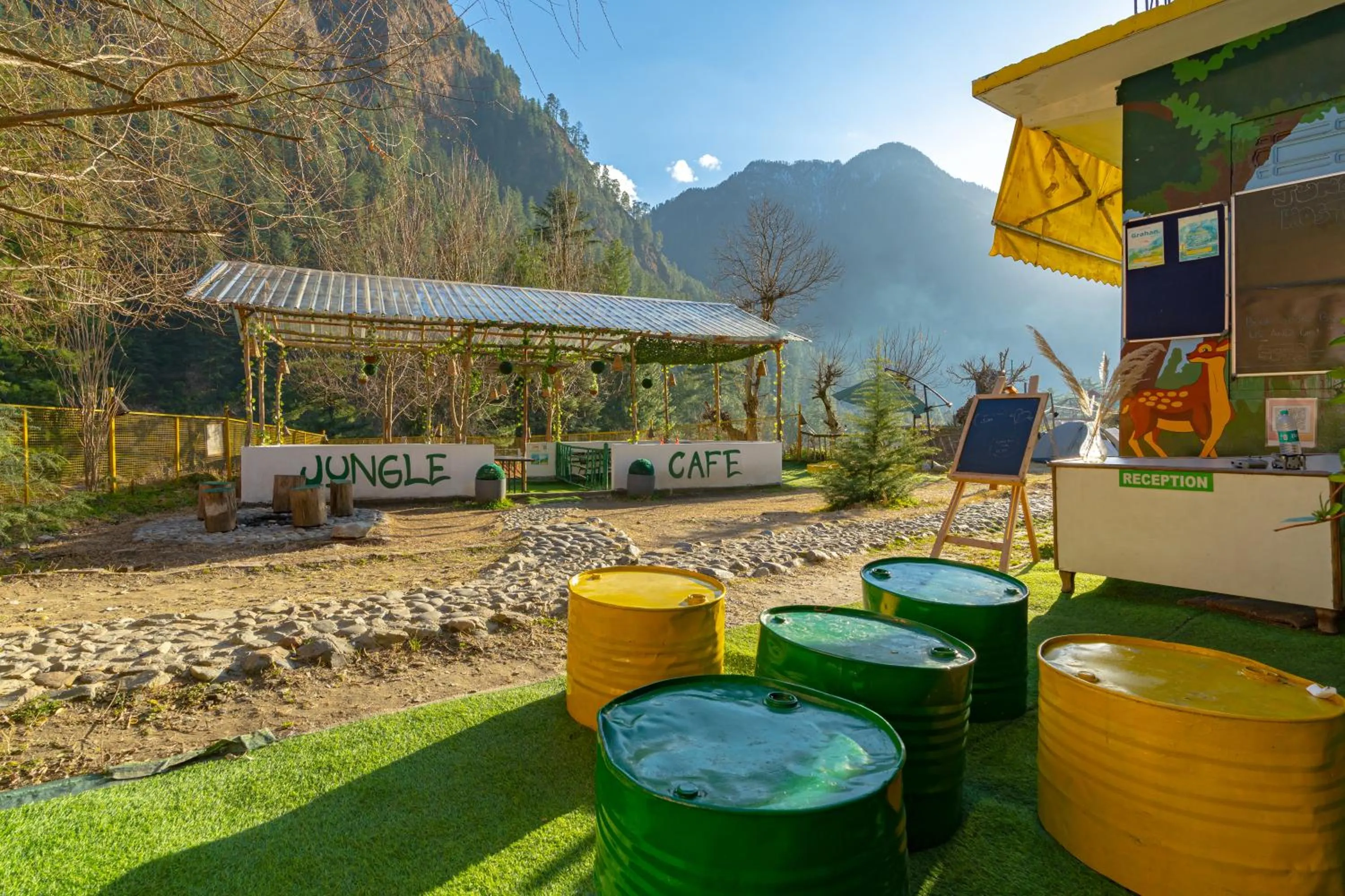 Garden in Jungle Hostel by Whoopers