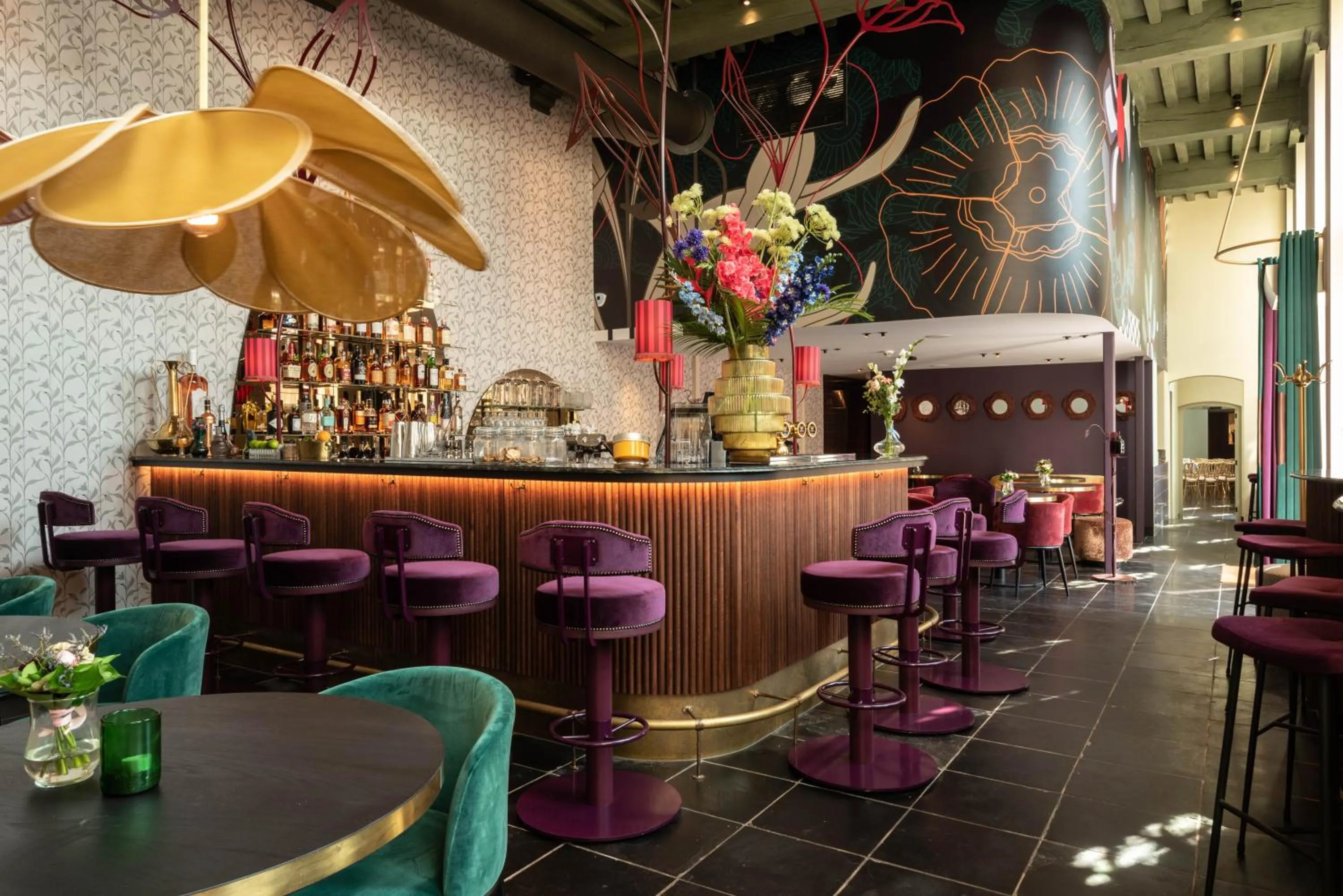 Lounge or bar in Relais & Châteaux Weeshuis Gouda