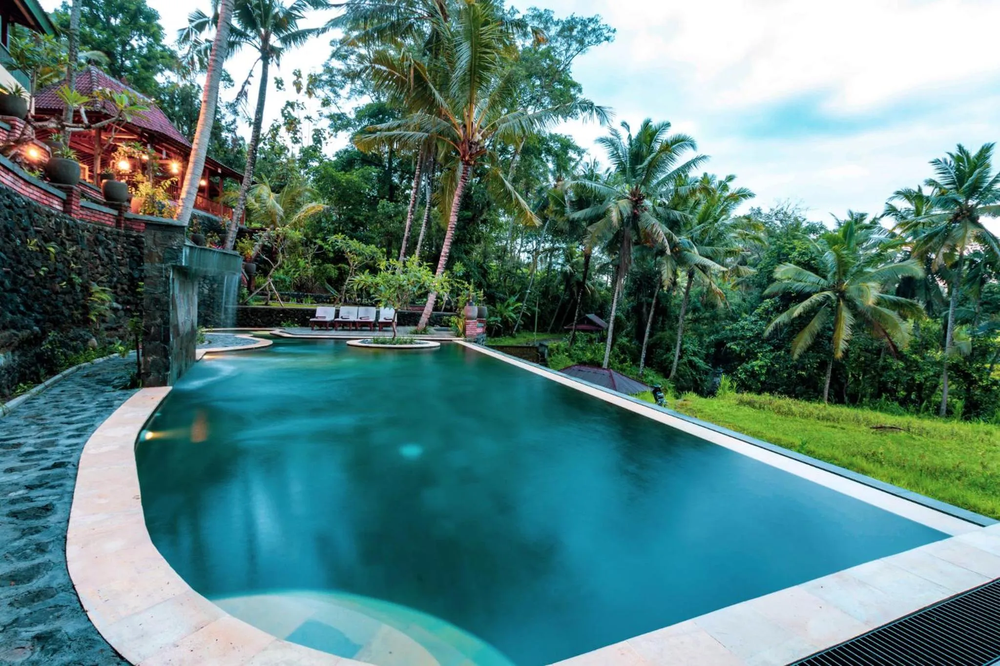 Swimming pool in Umasari Rice Terrace Villa by AGATA