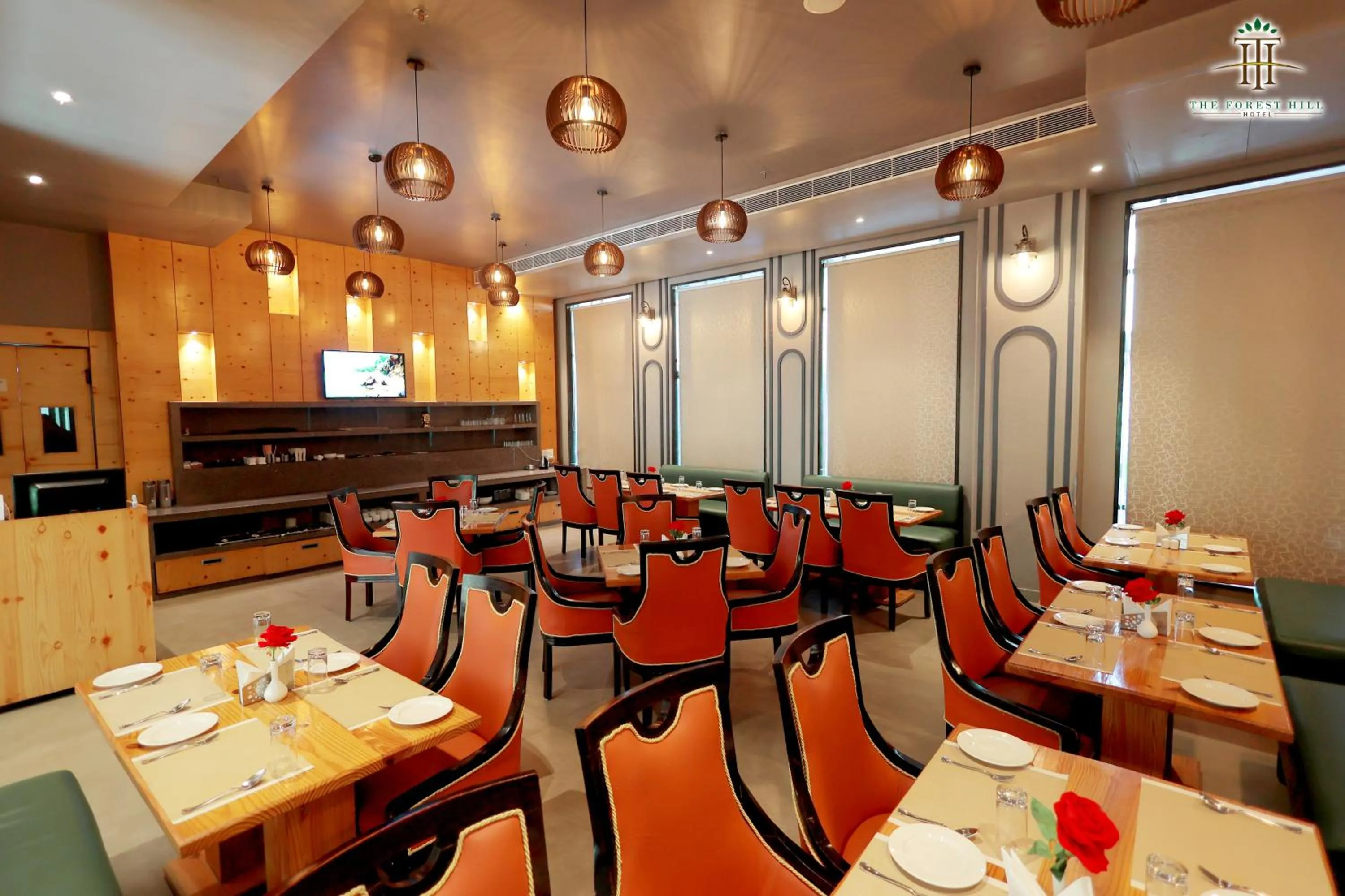 Restaurant/places to eat in The Forest Hill Hotel