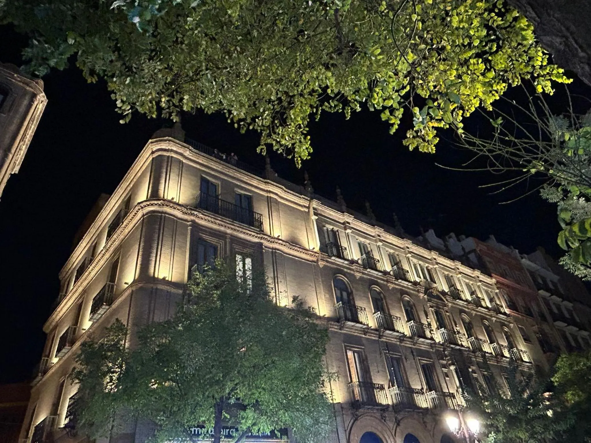 Property building in Aquitania Home Suites