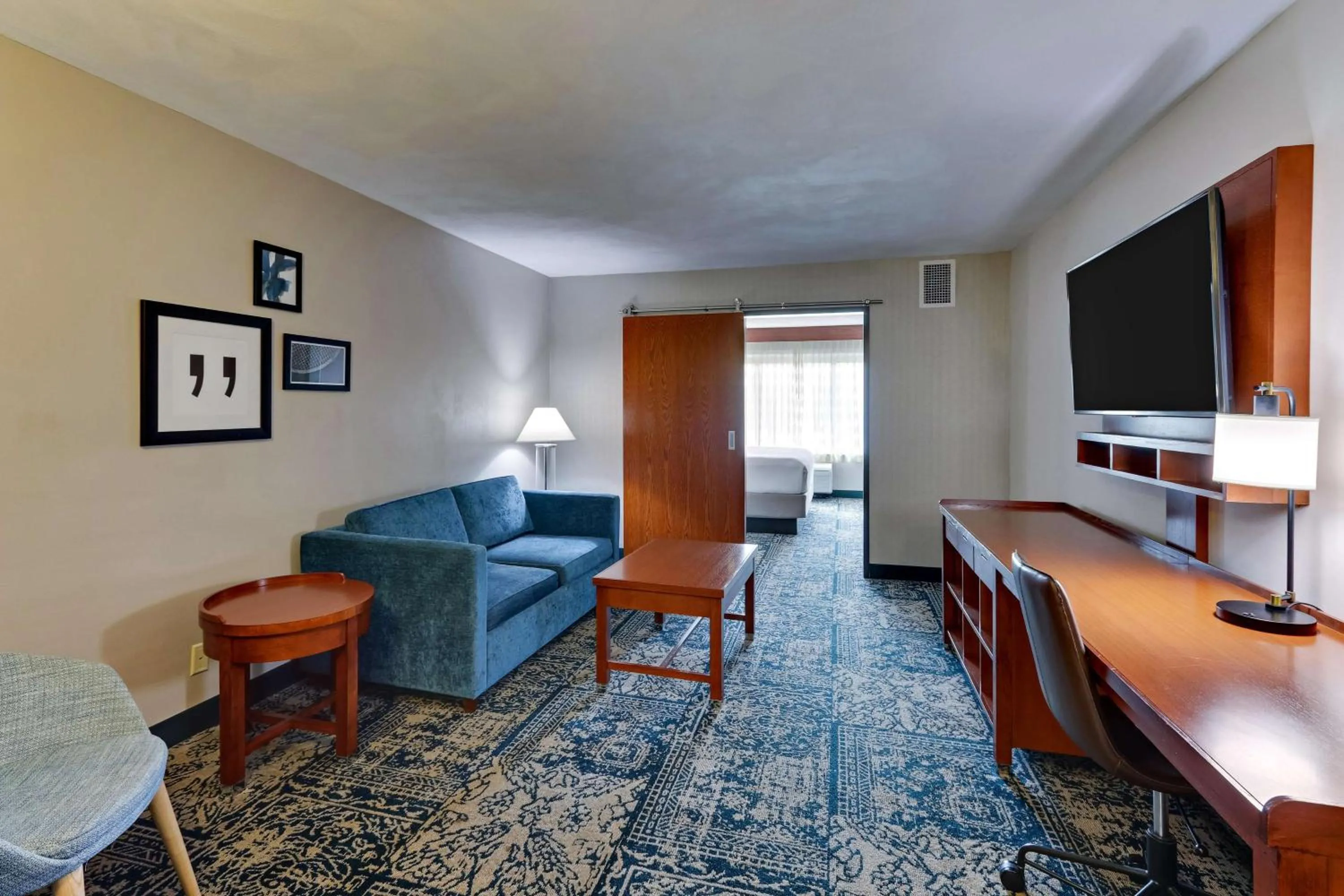 Bedroom in Drury Inn & Suites San Antonio Airport