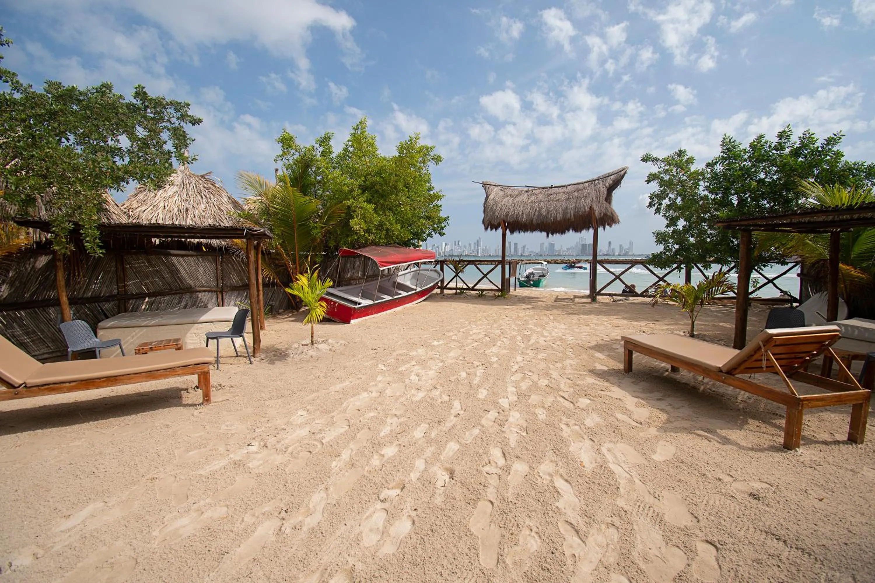 Beach in Santuario Beach Hostel