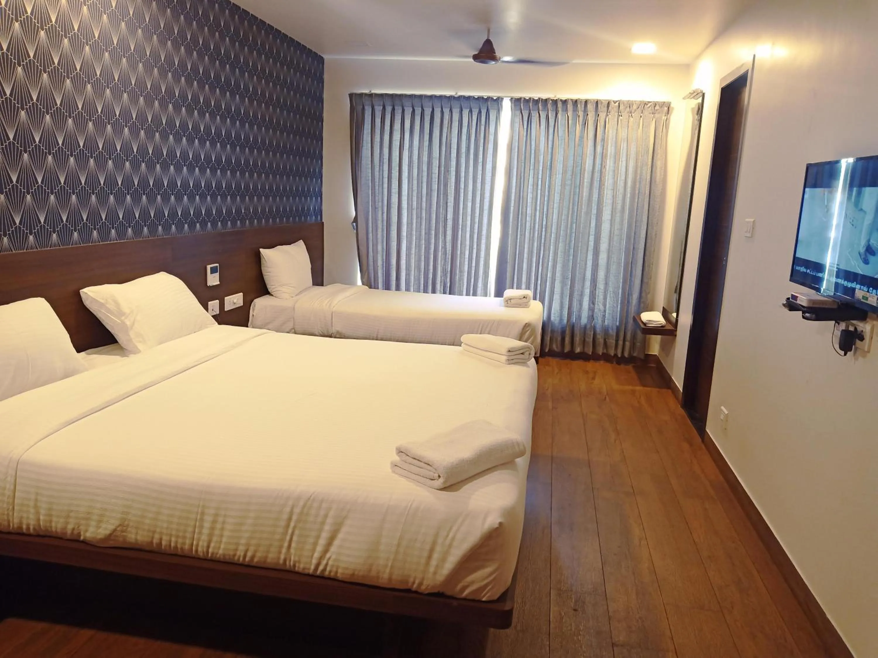 Bed in HOTEL VINTAGE CASTLE