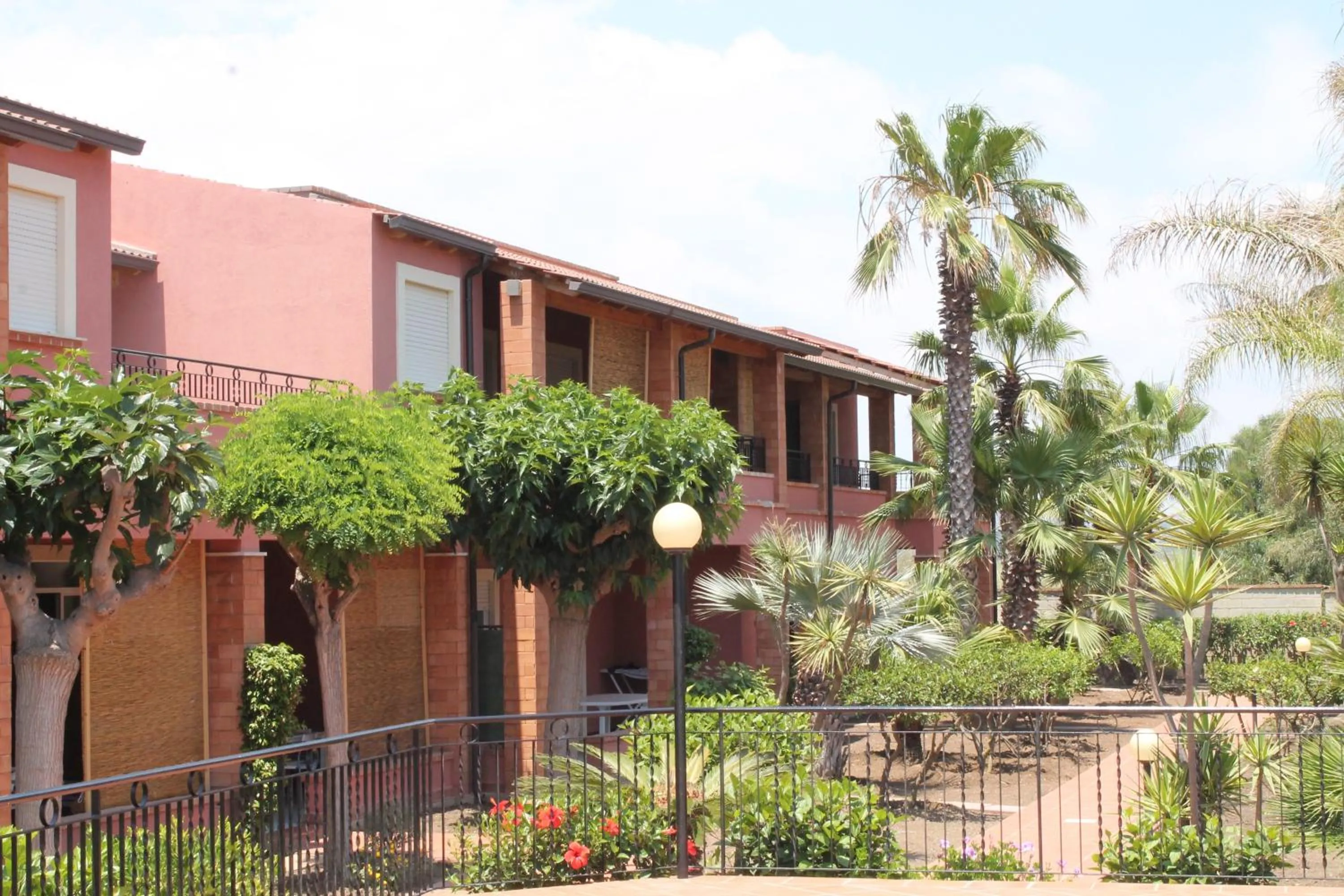 Property building in Le Dune Residence