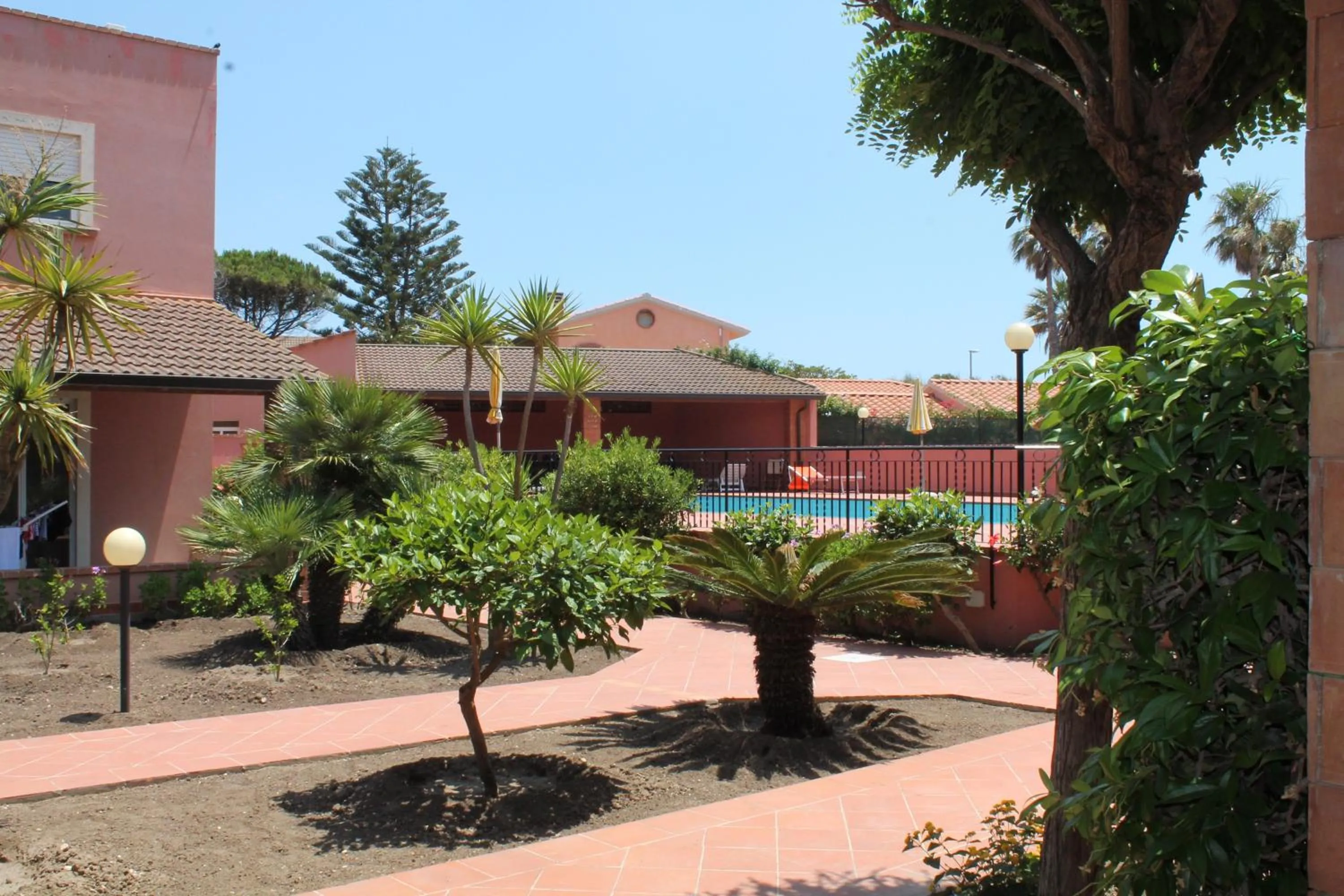 Day in Le Dune Residence