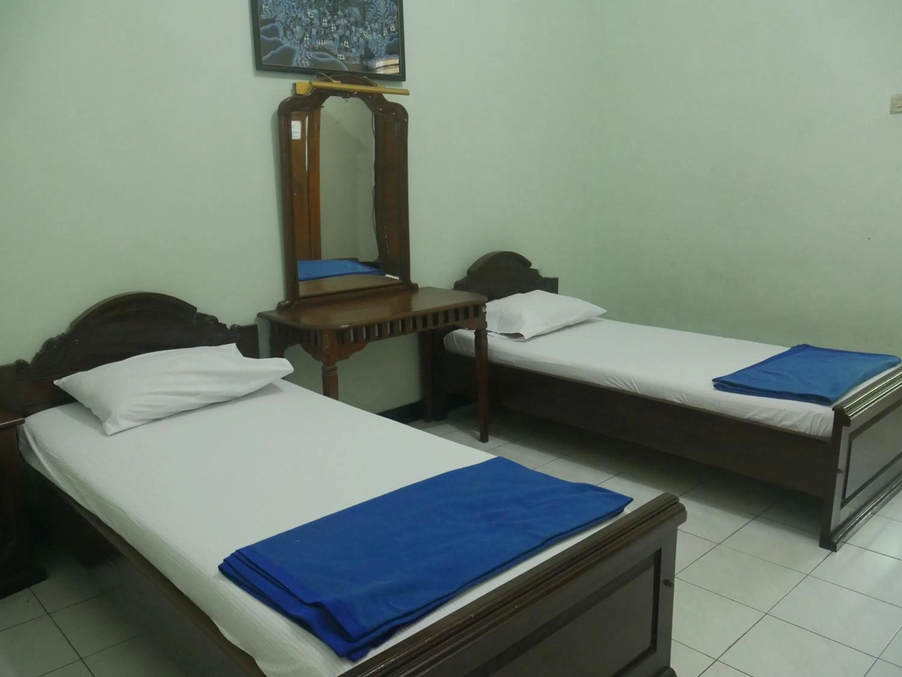 Bed in Hotel Garuda Syariah near Alun Alun Banjarnegara