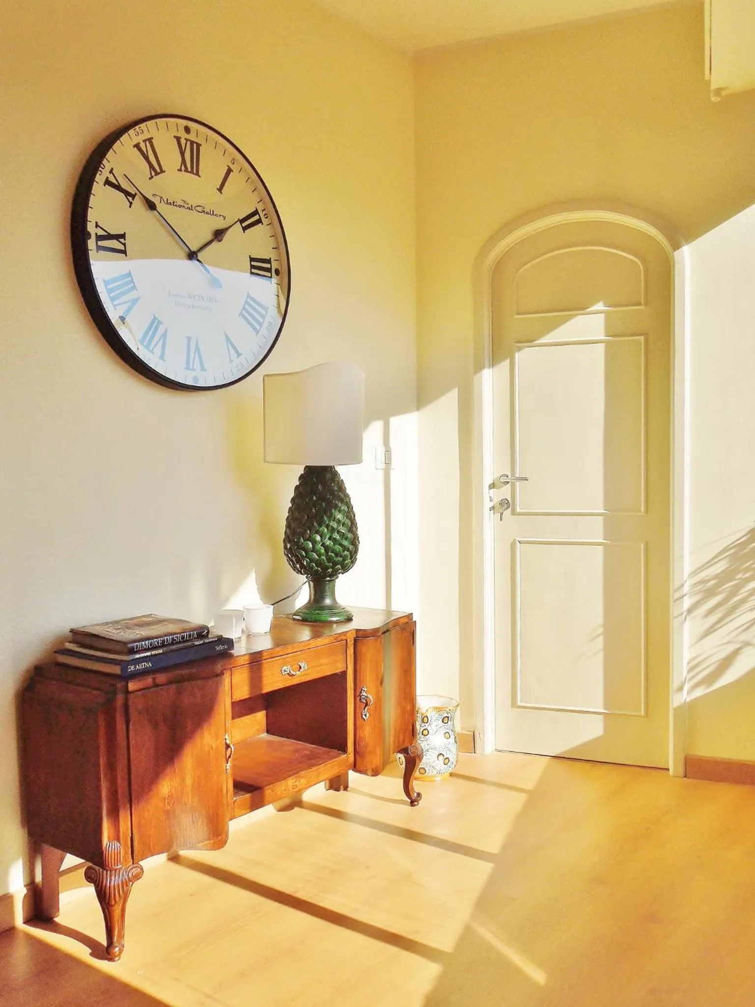 Decorative detail in Cielo di Taormina