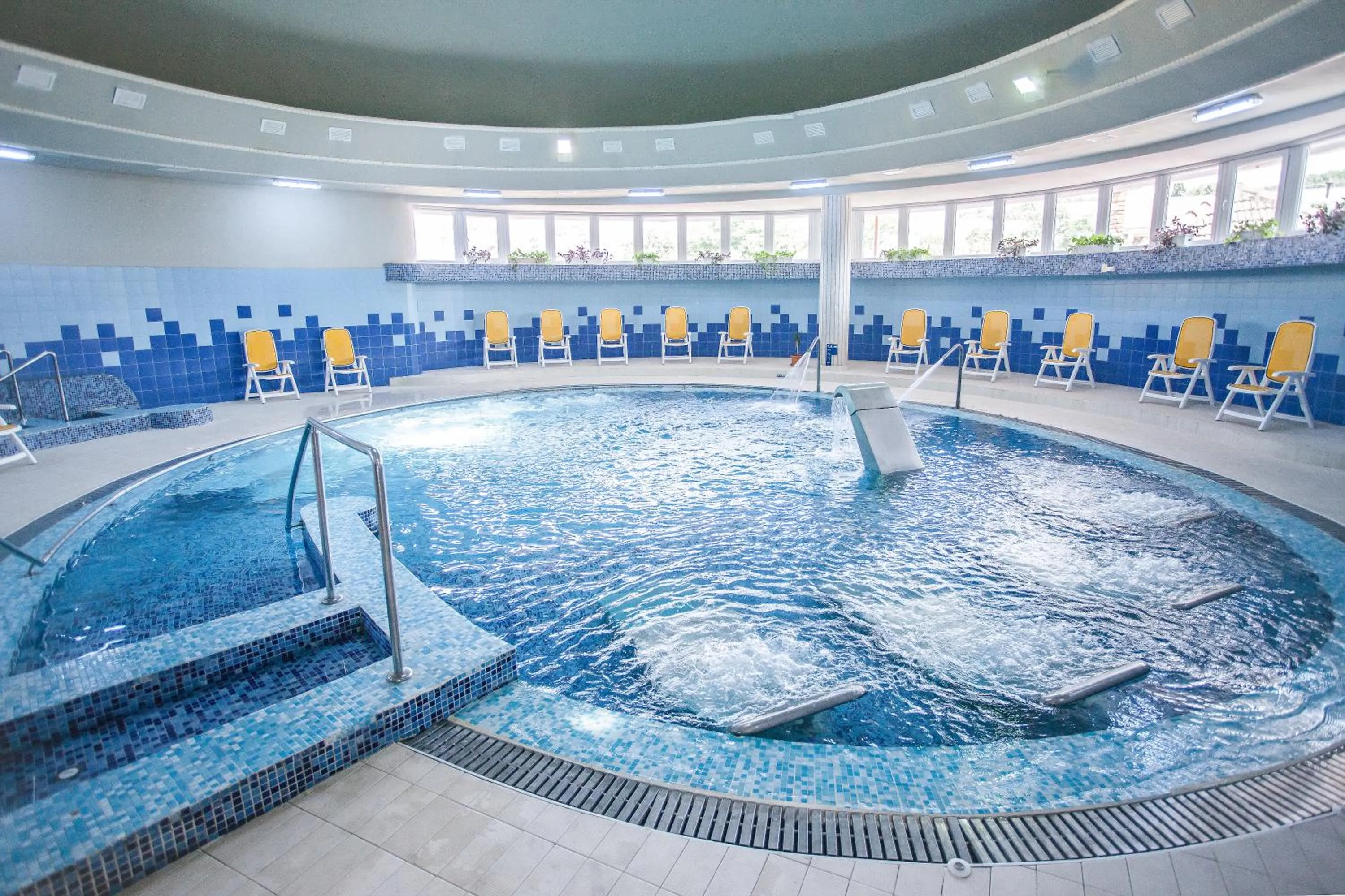Hot Spring Bath in Hotel International