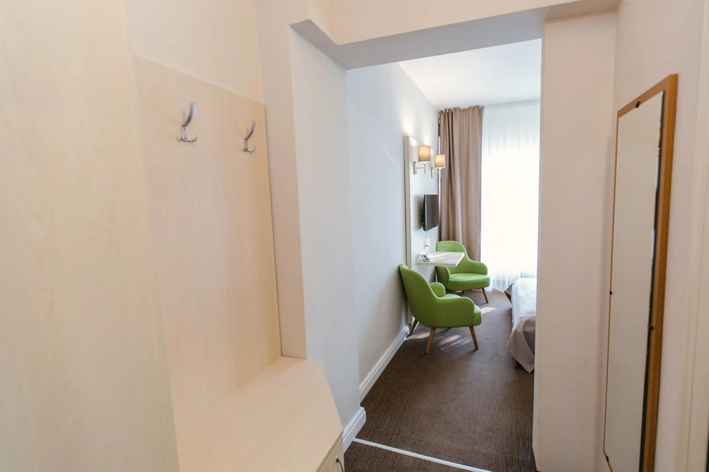 Photo of the whole room in Hotel Nufarul