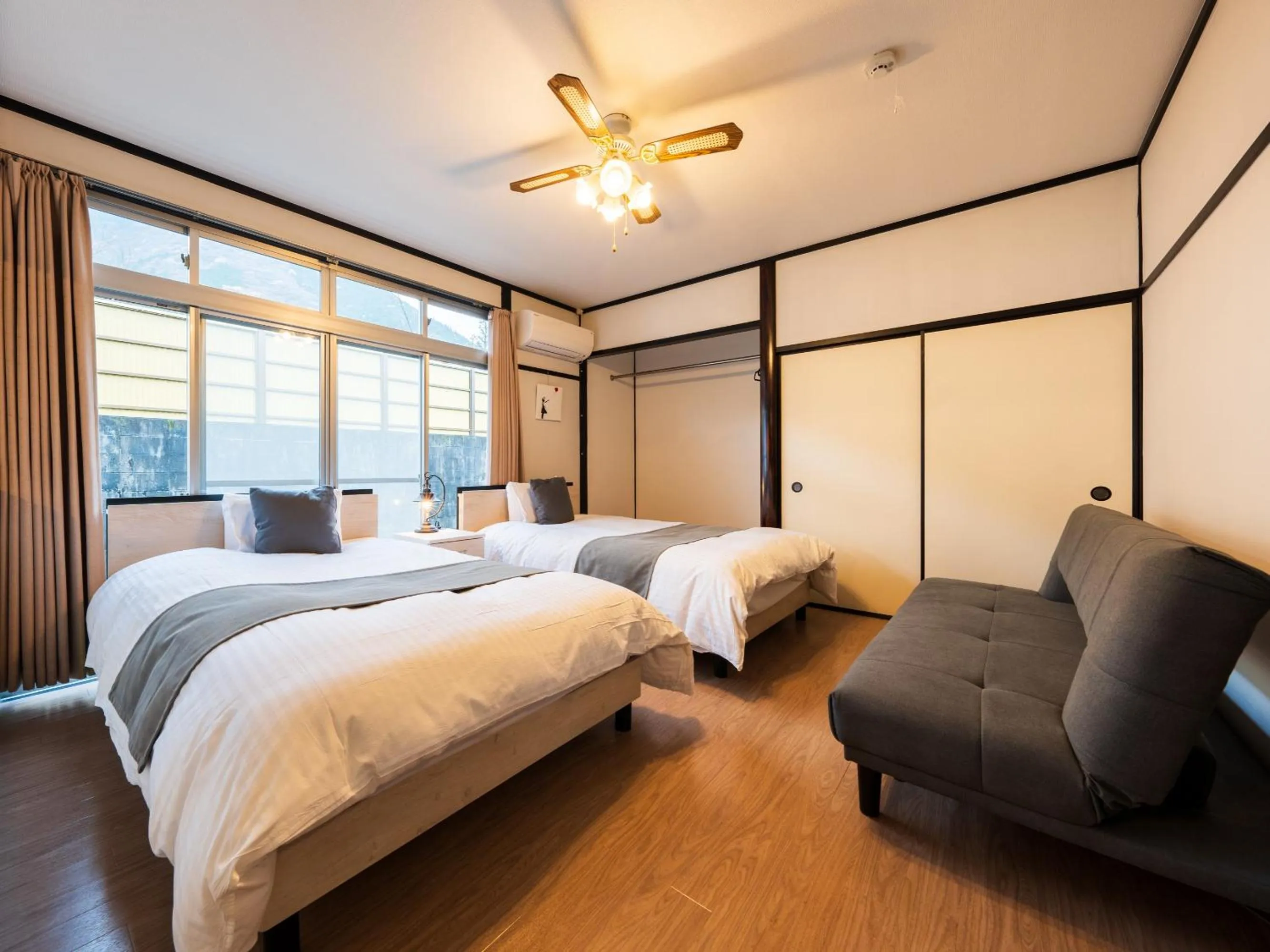 Bedroom, Bed in Yufuin Wasaku