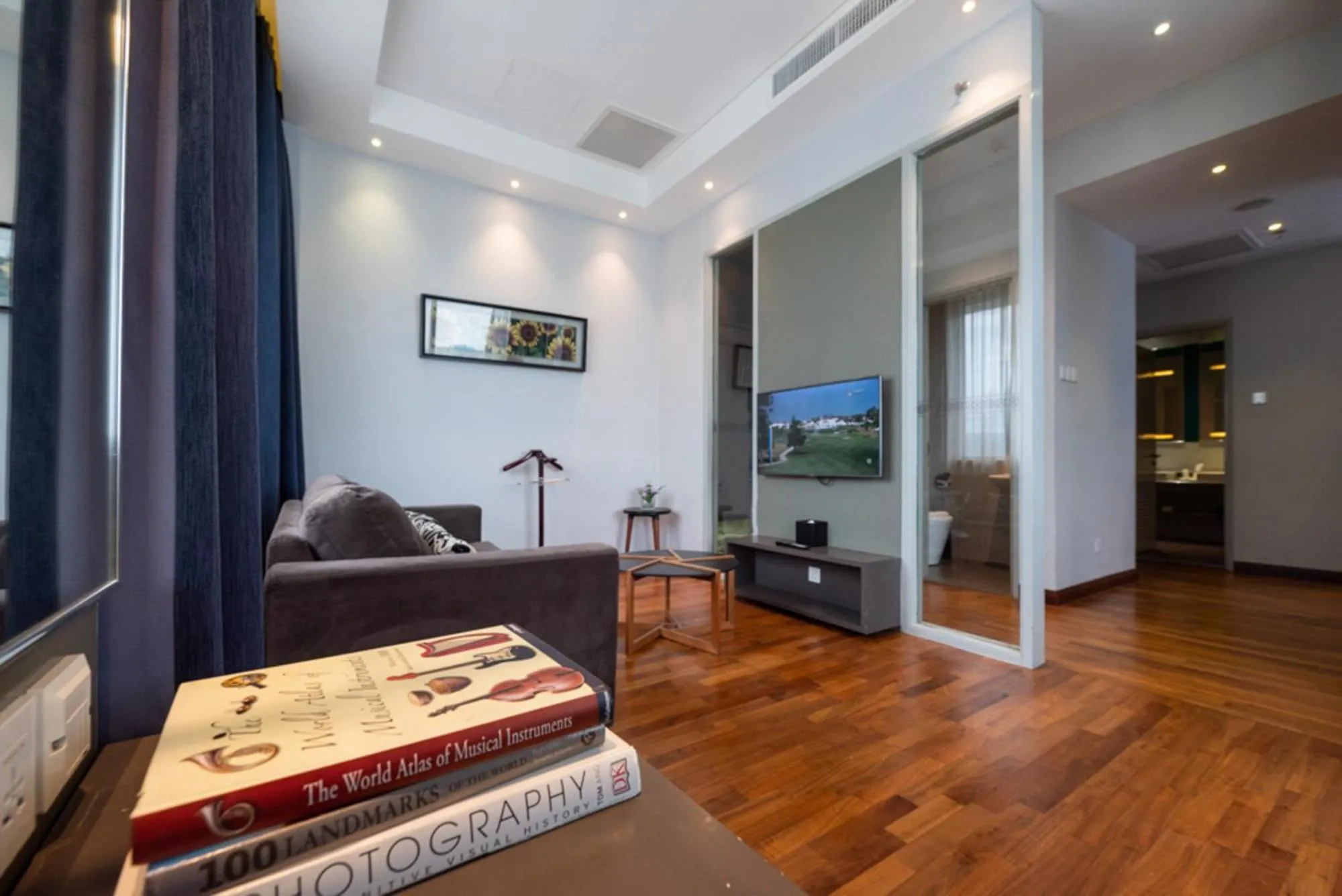 Living room in Asaya Hotel Kota Kinabalu - Refurbished 2024