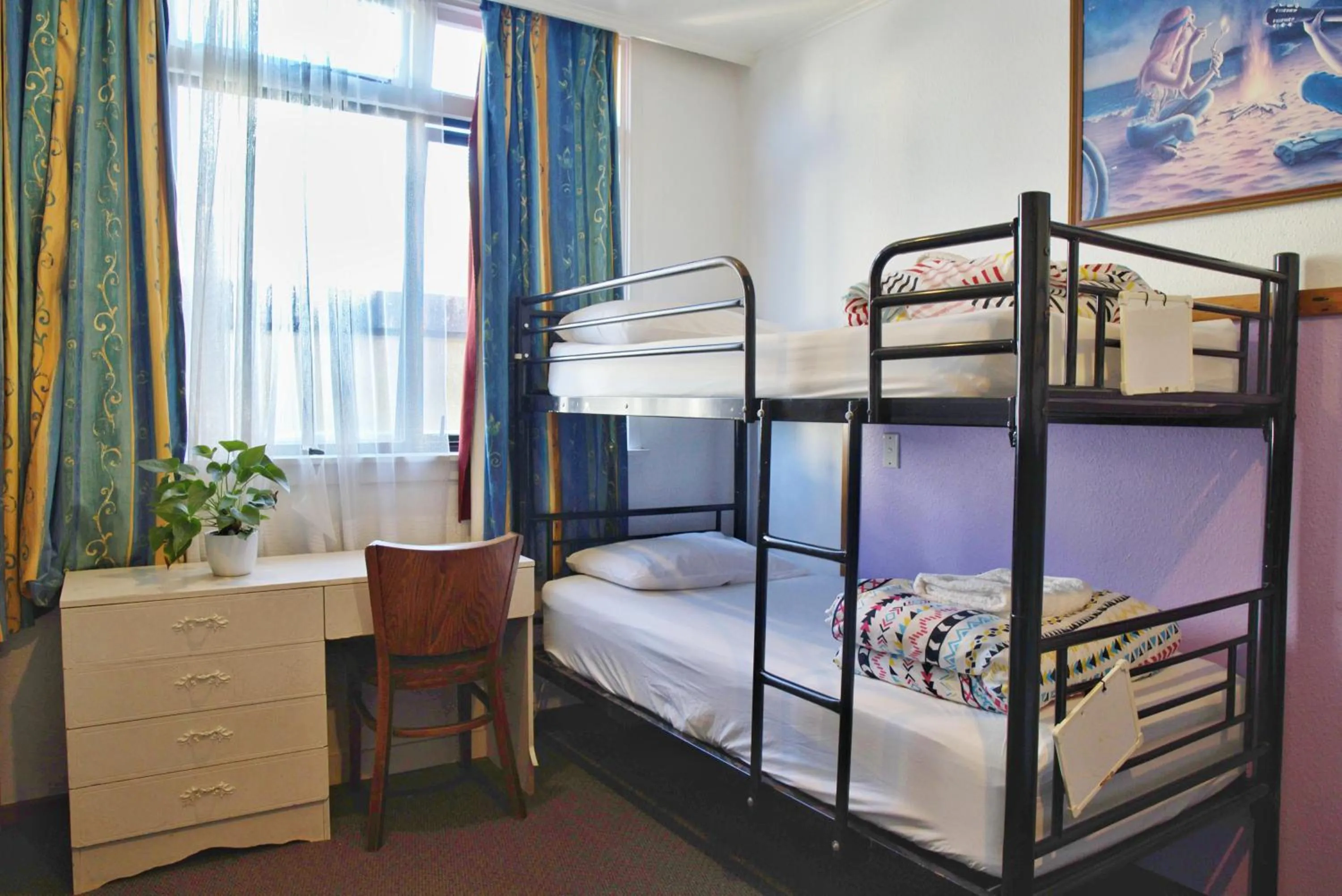 Bedroom, Bed in Ariki Backpackers