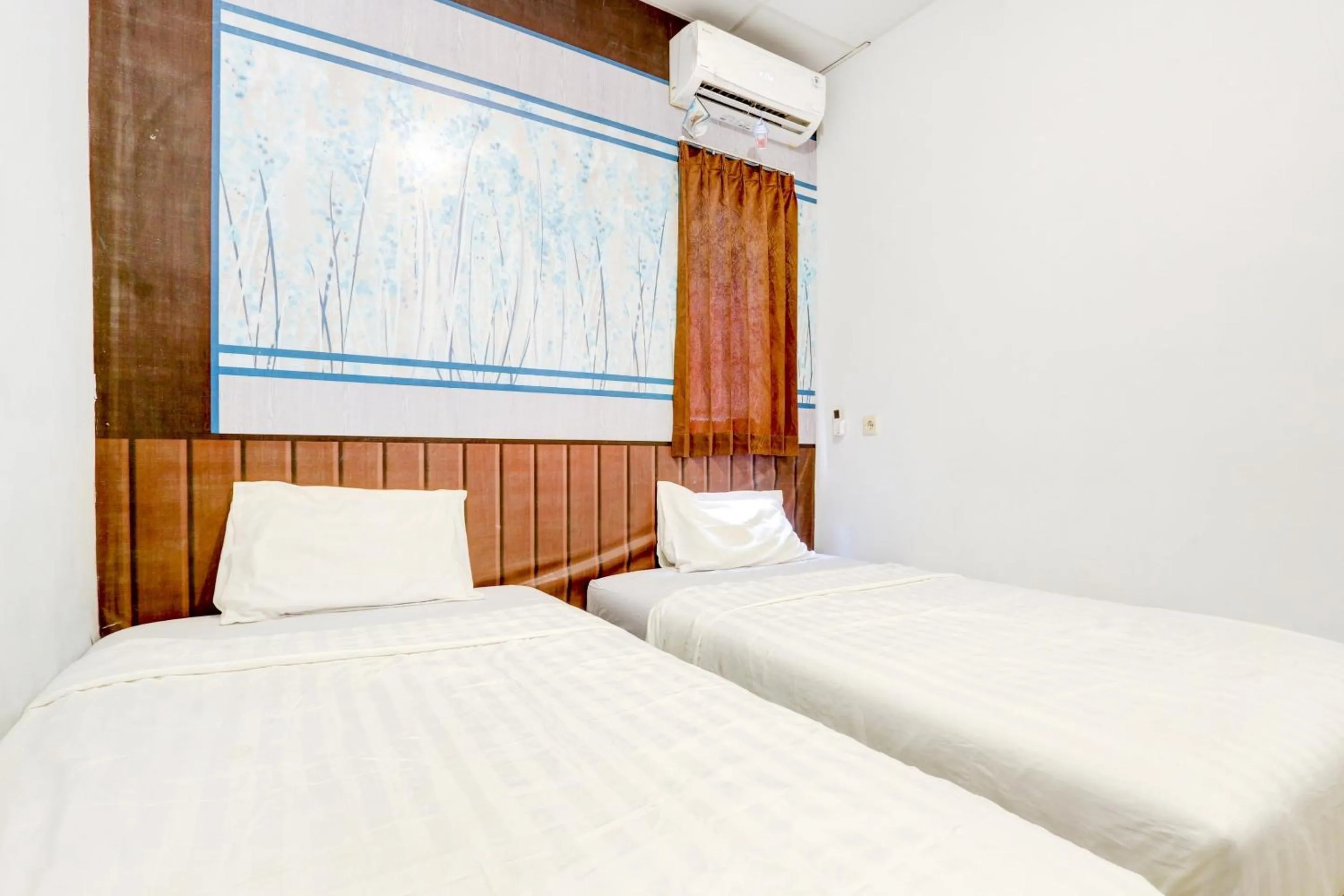 Bedroom, Bed in OYO Life 90388 De'leota