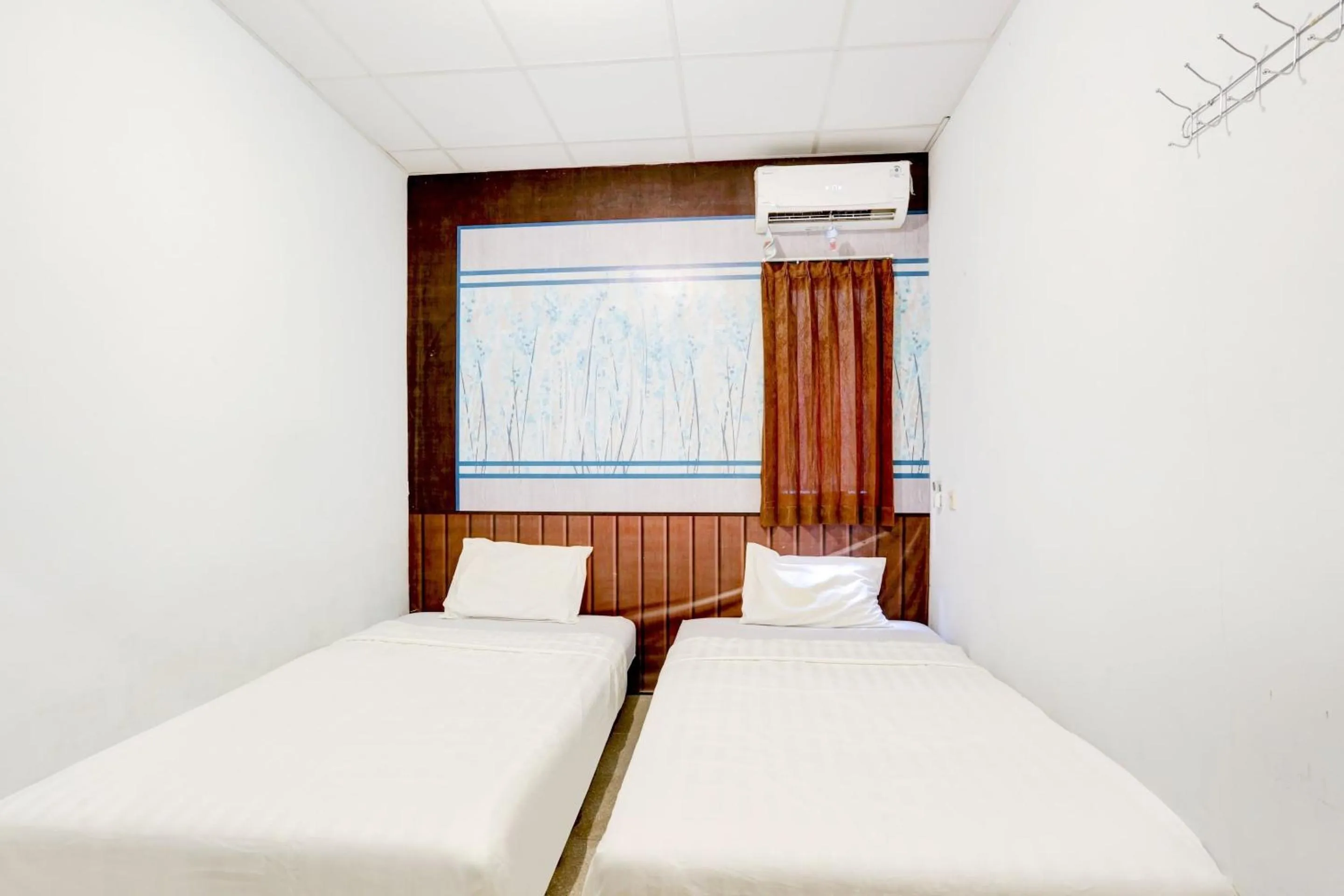 Bedroom, Bed in OYO Life 90388 De'leota