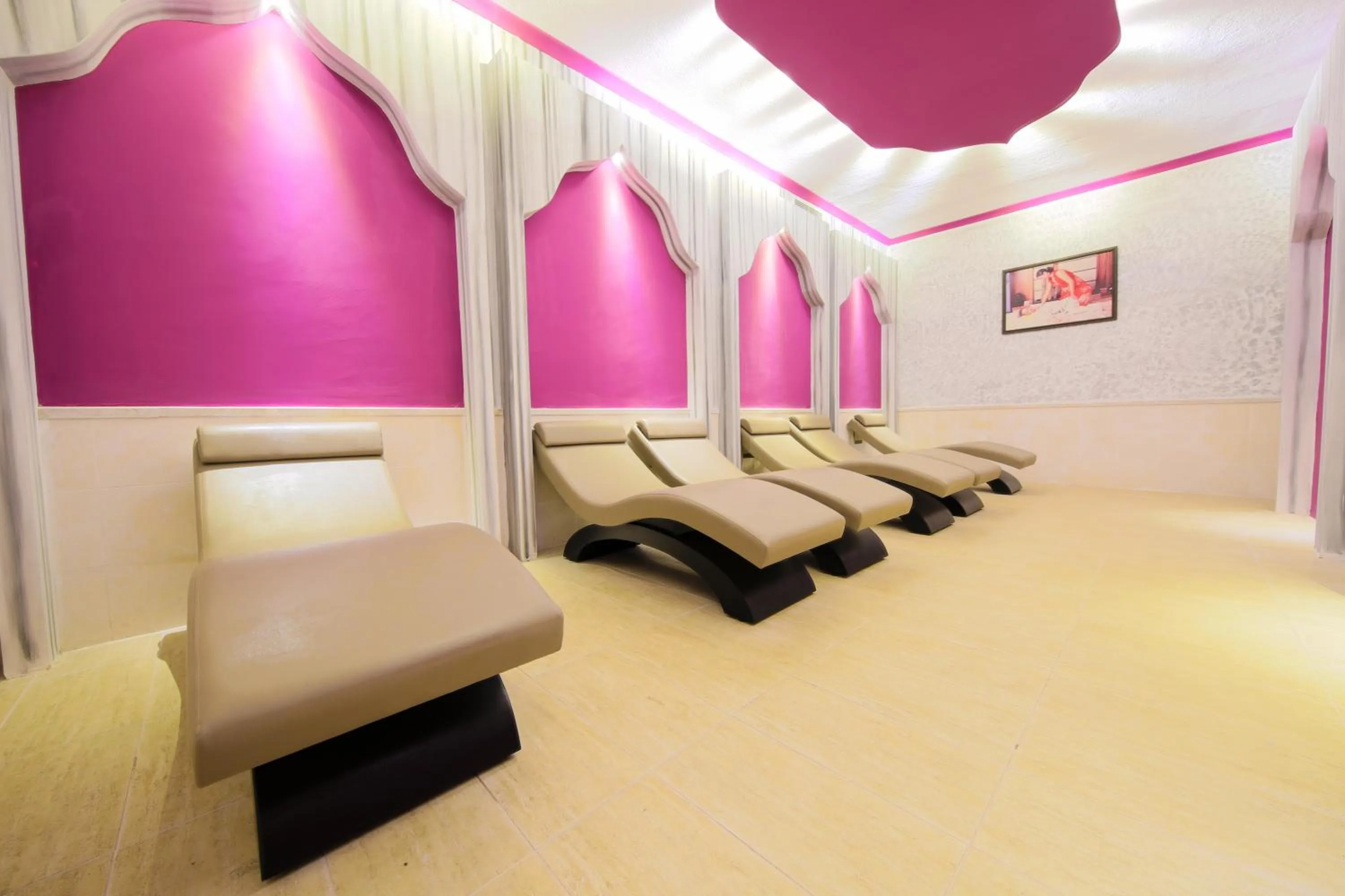 Spa and wellness centre/facilities in Daima Biz Hotel - Dolusu Aquapark Access