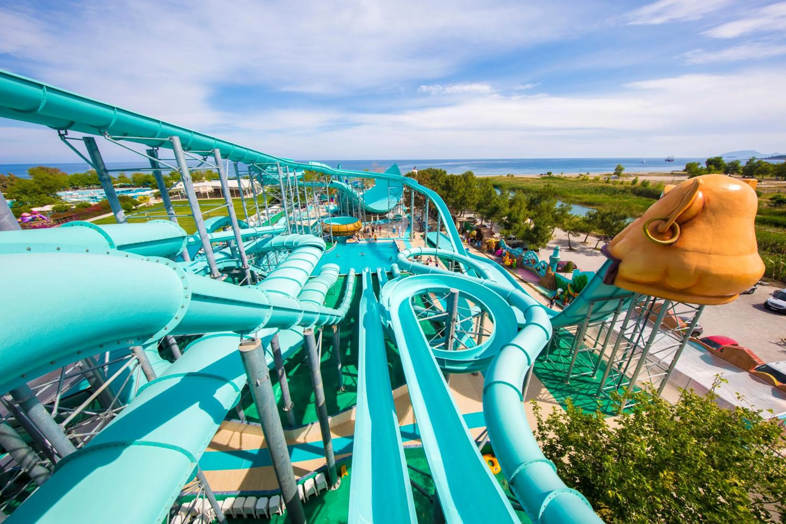 Aqua park in Daima Biz Hotel - Dolusu Aquapark Access