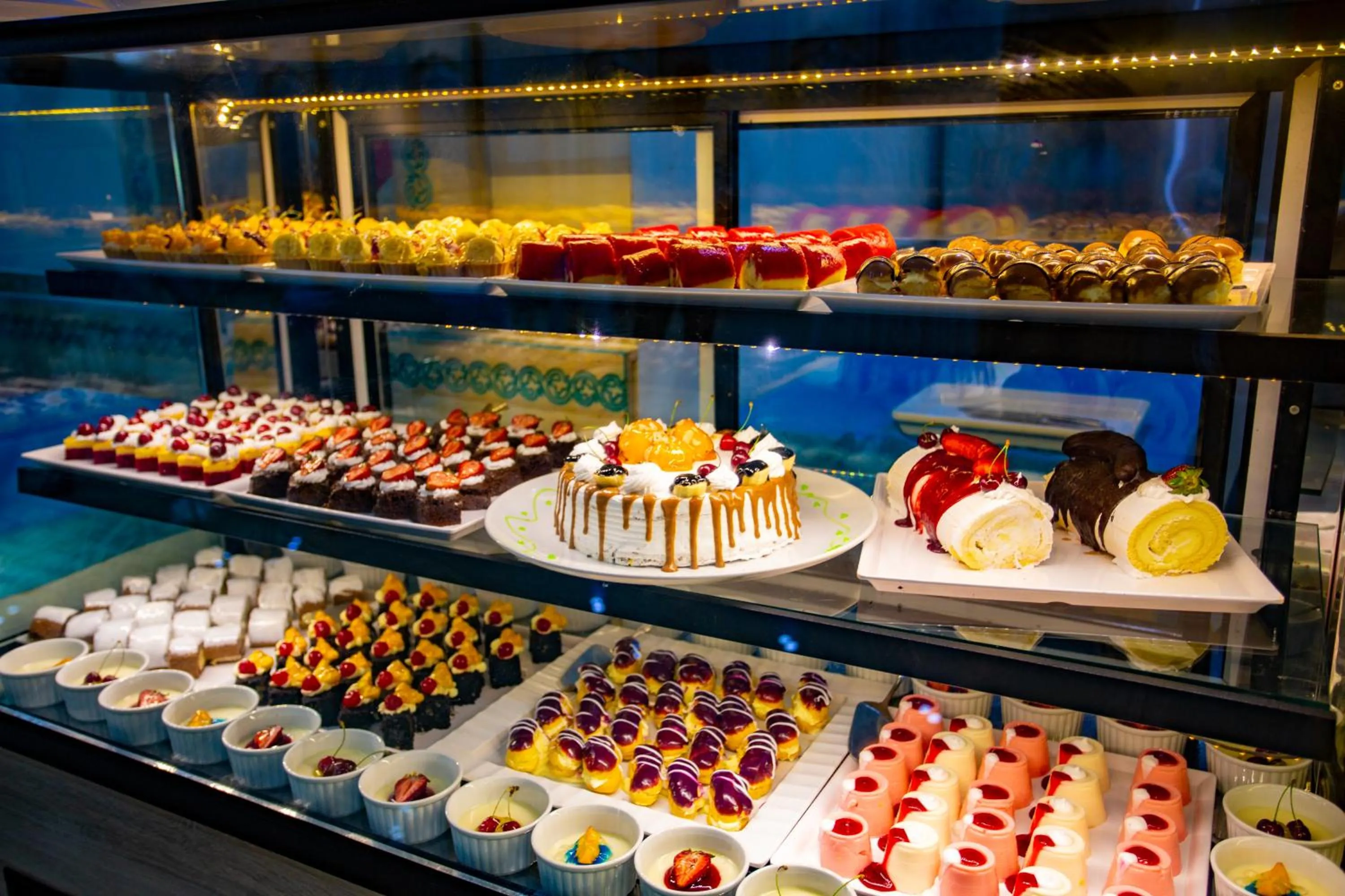 Restaurant/places to eat in Daima Biz Hotel - Dolusu Aquapark Access