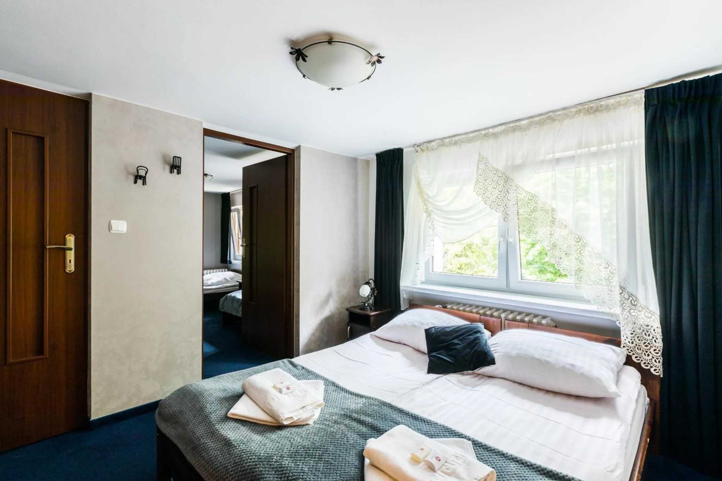 Bed in Willa Biały Domek - 600m Krupówki