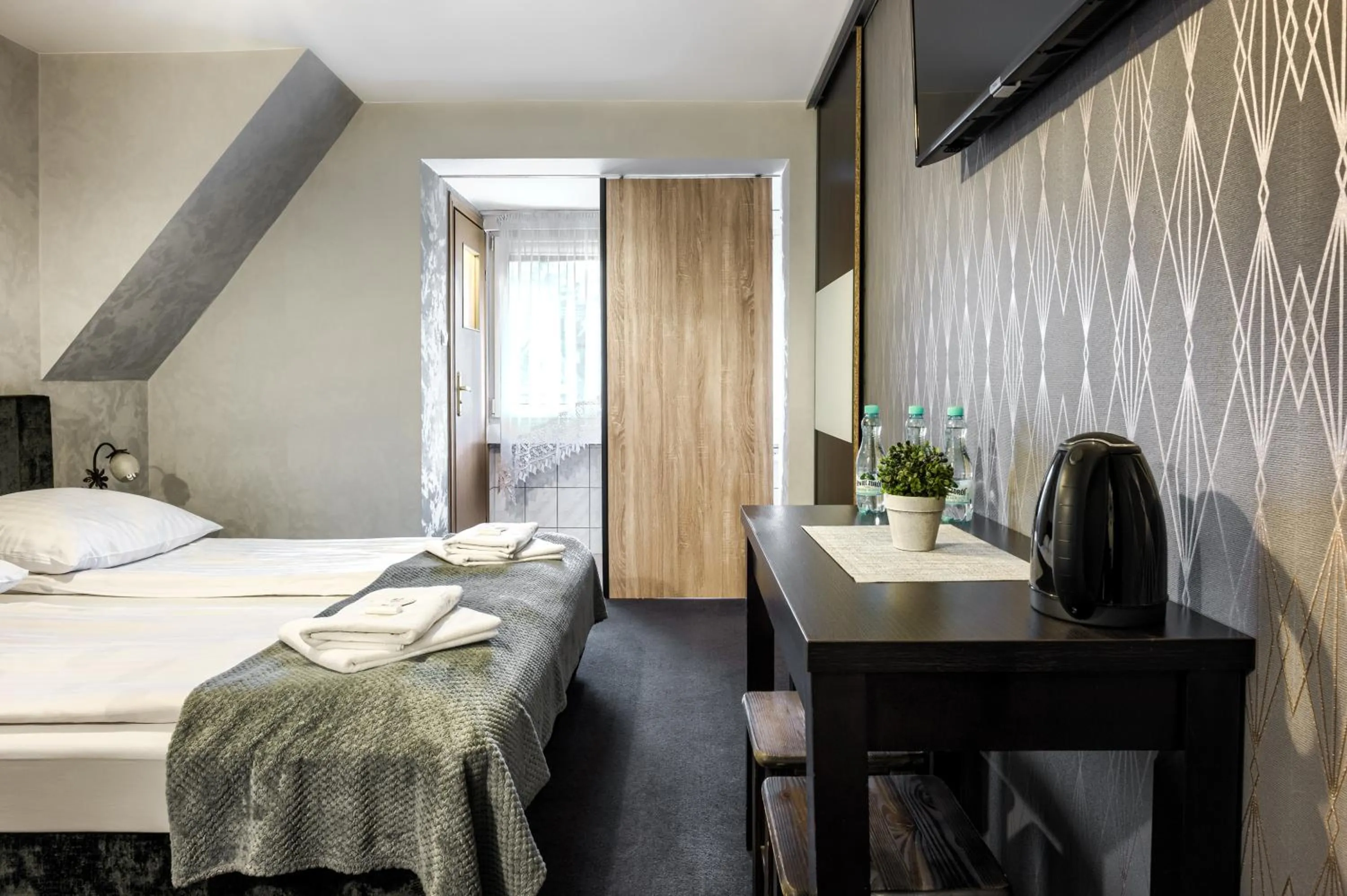 TV and multimedia, Bed in Willa Biały Domek - 600m Krupówki