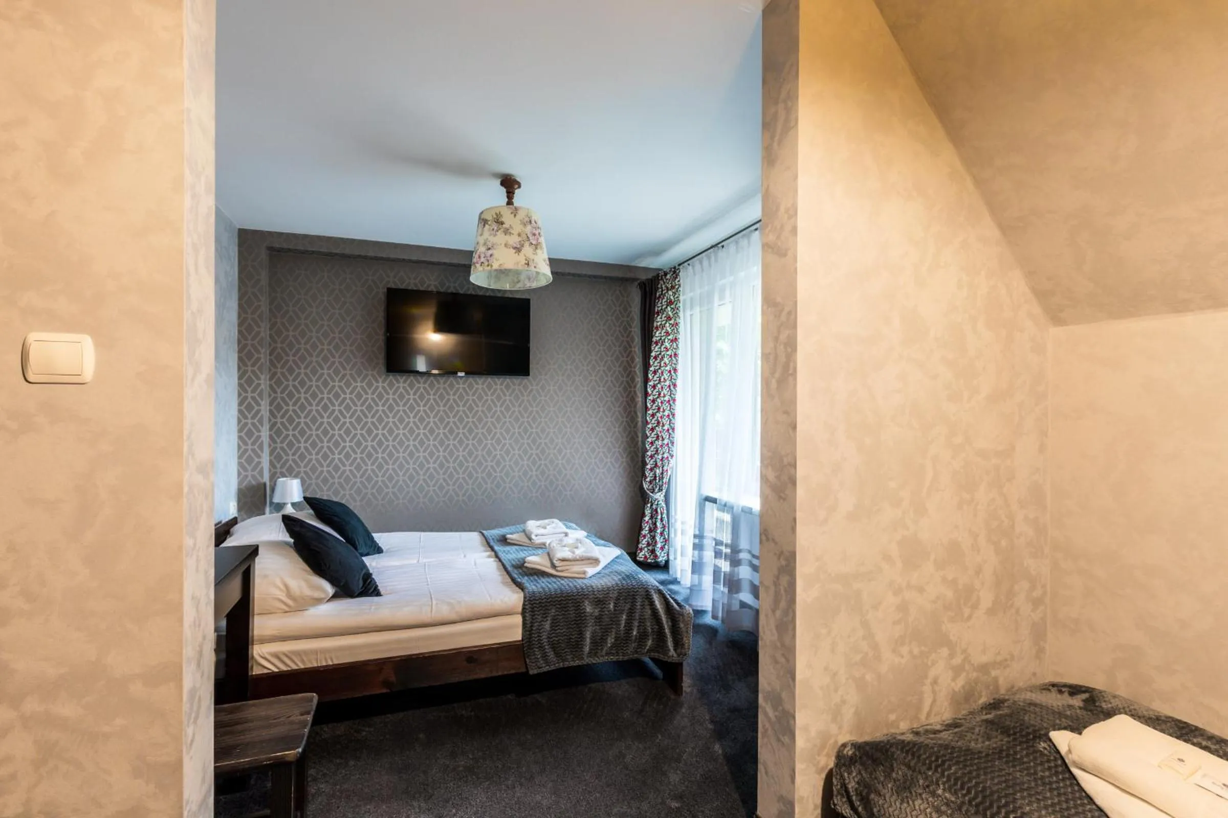 Photo of the whole room, Bed in Willa Biały Domek - 600m Krupówki