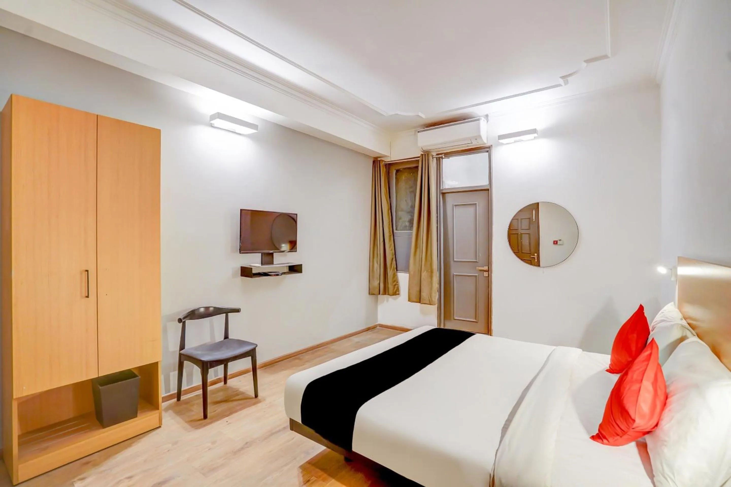 Bedroom, Bed in Capital O Jp Tower