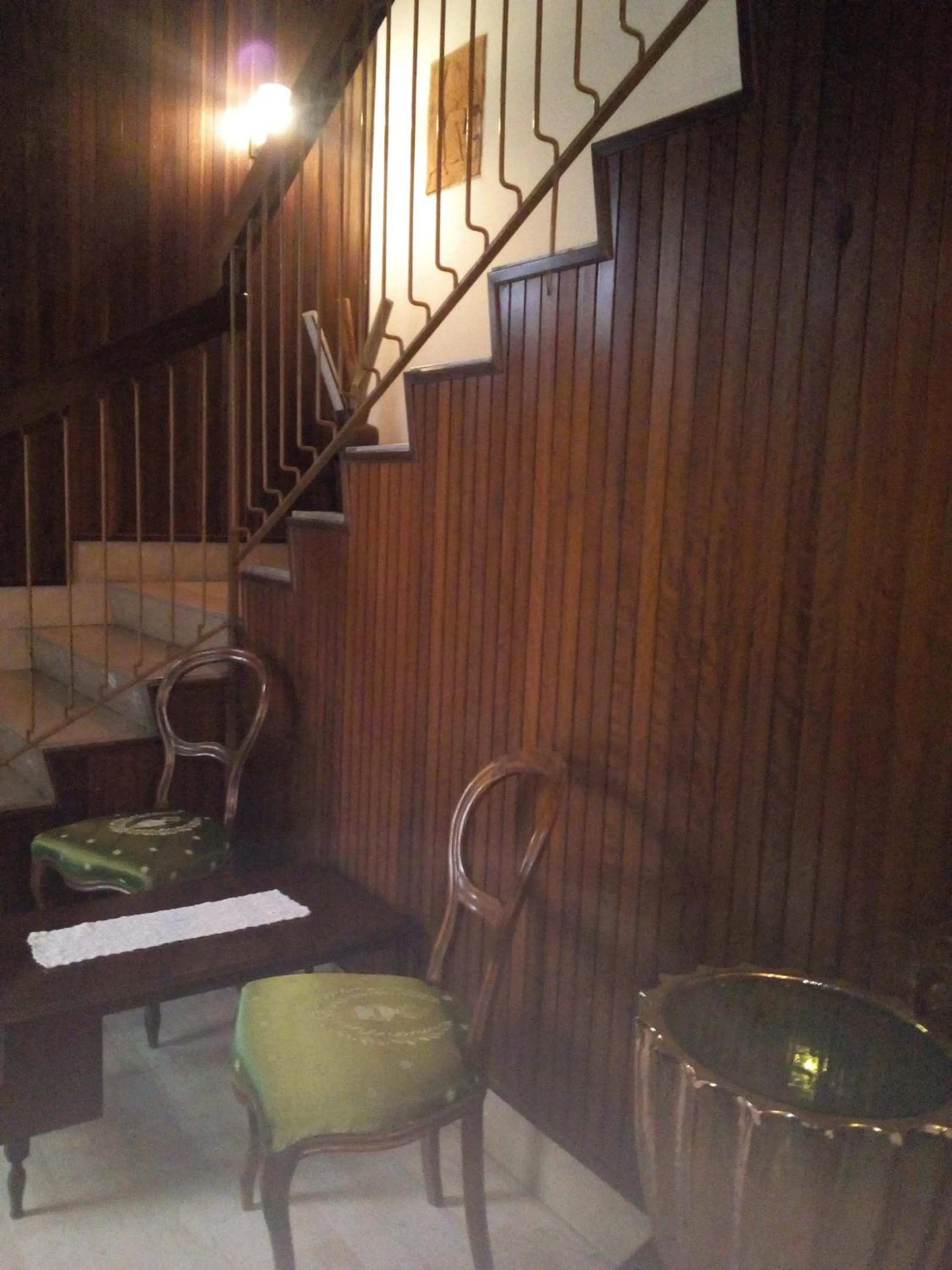 Facility for disabled guests, Seating Area in B&B Mavipagi