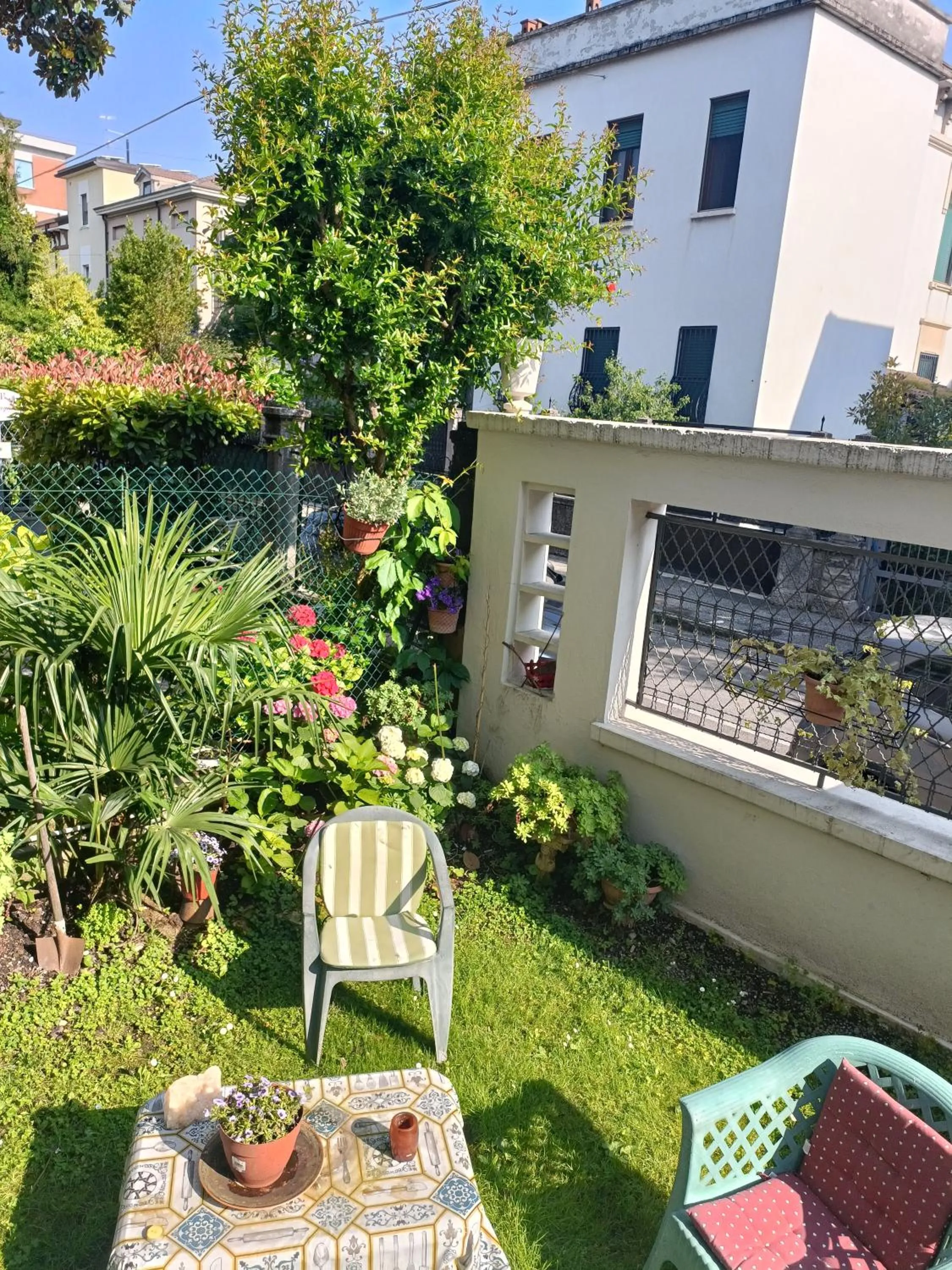 Property building in B&B Mavipagi