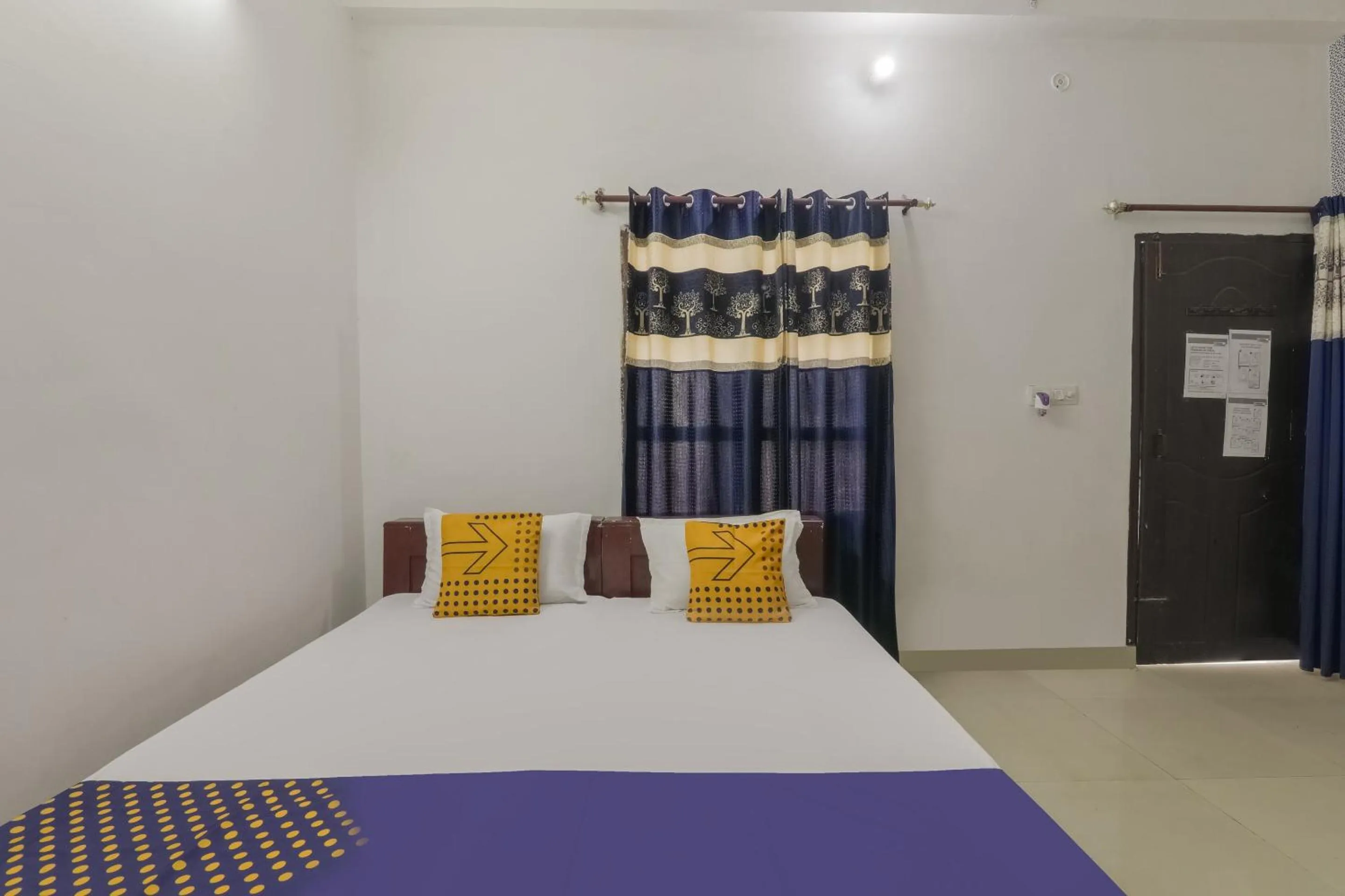 Bedroom, Bed in SPOT ON Sahyadri Inn