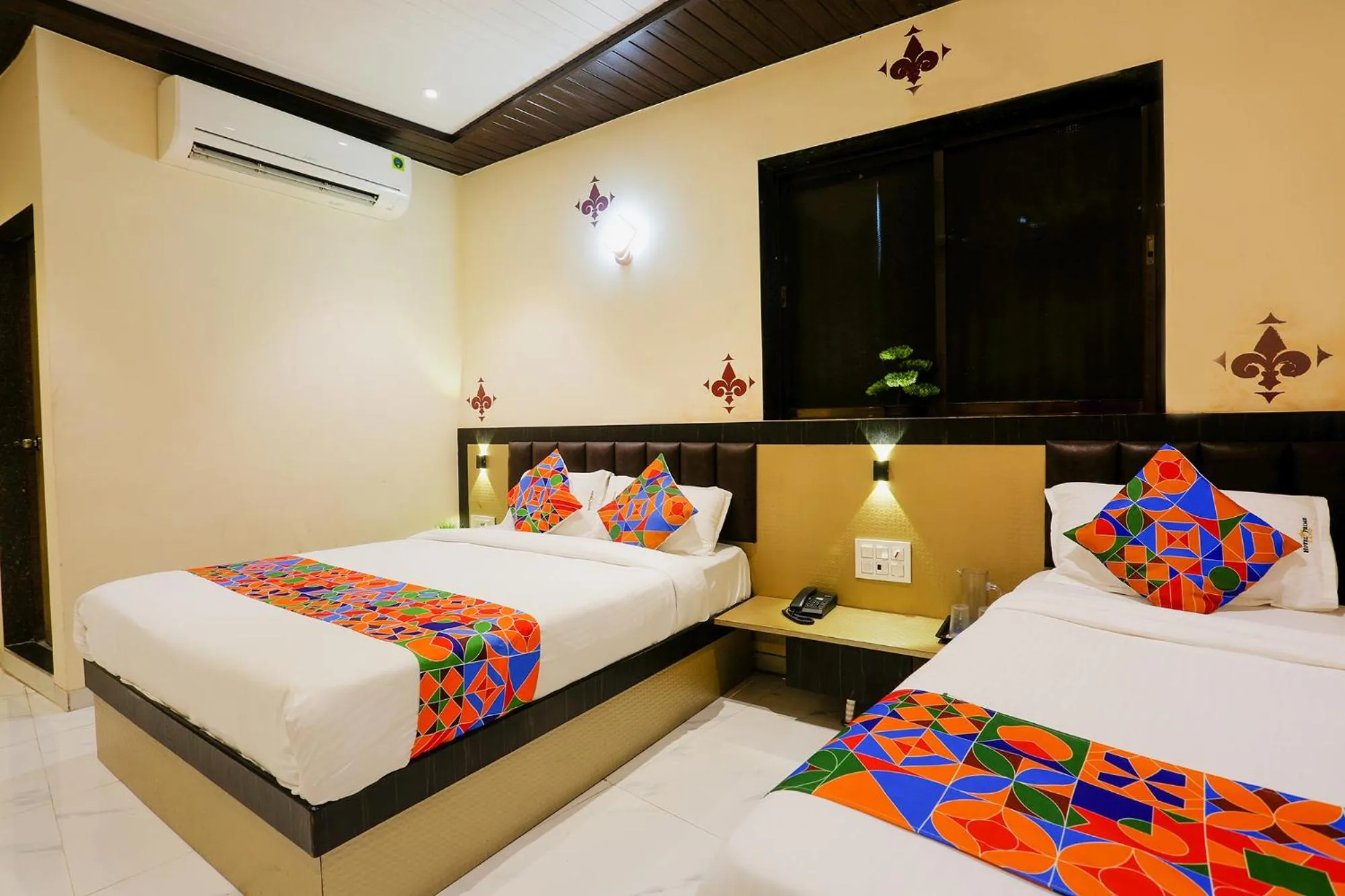 Bed in FabHotel Prime Land - Nr BKC