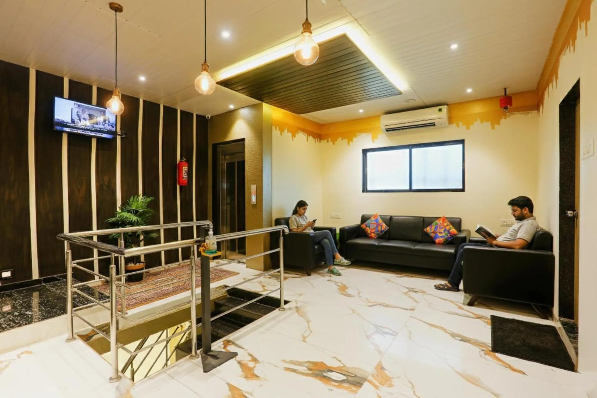 Seating area in FabHotel Prime Land - Nr BKC