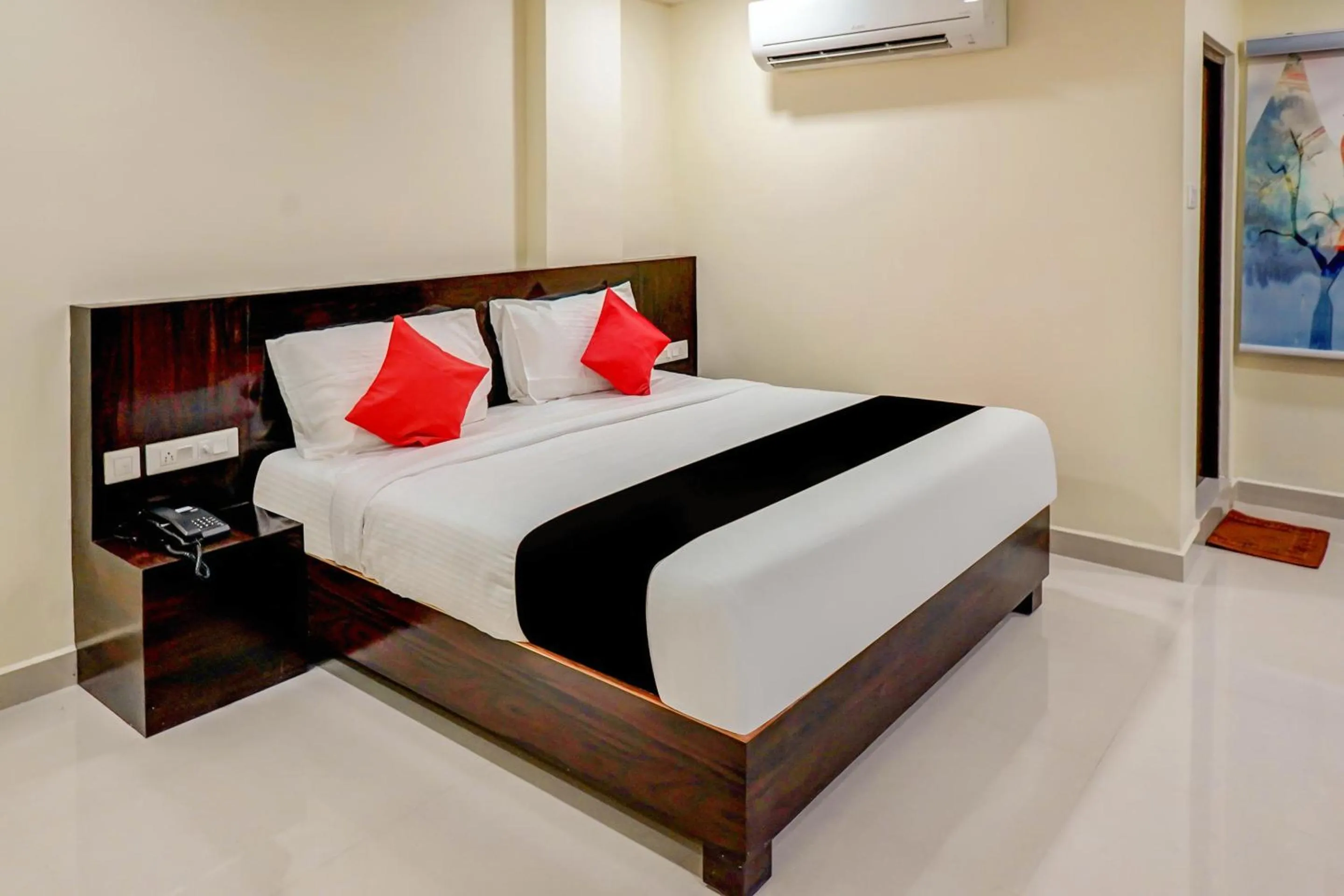 Bedroom in Super Capital O Siddartha Elite