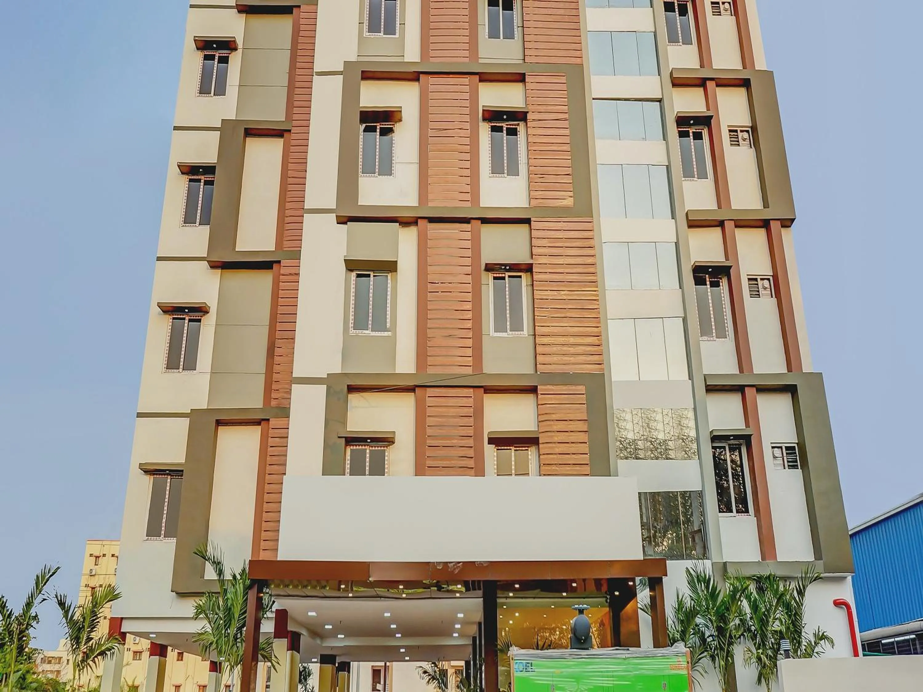 Property building in Super Capital O Siddartha Elite