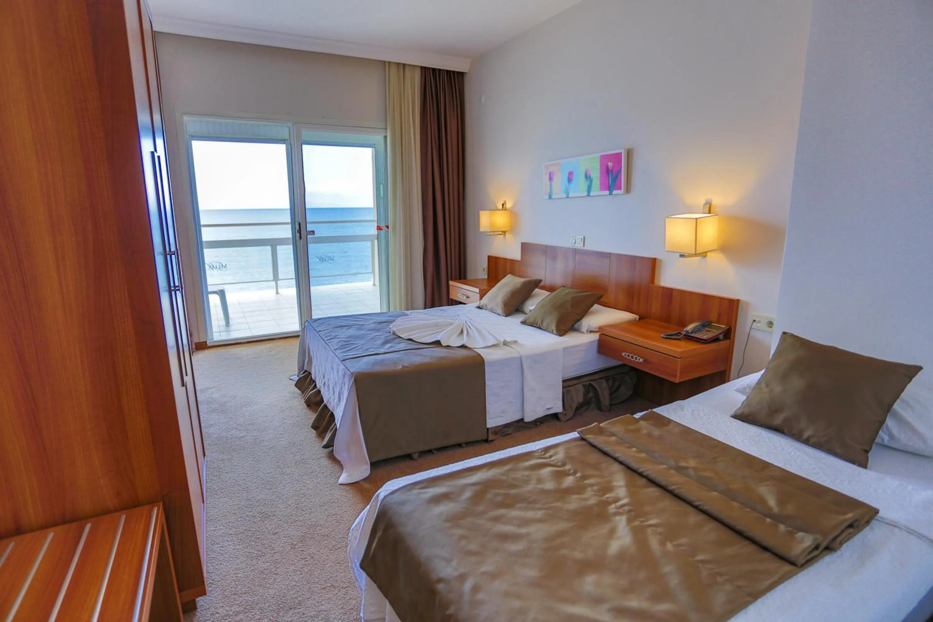 Photo of the whole room in Melis Hotel Kusadasi