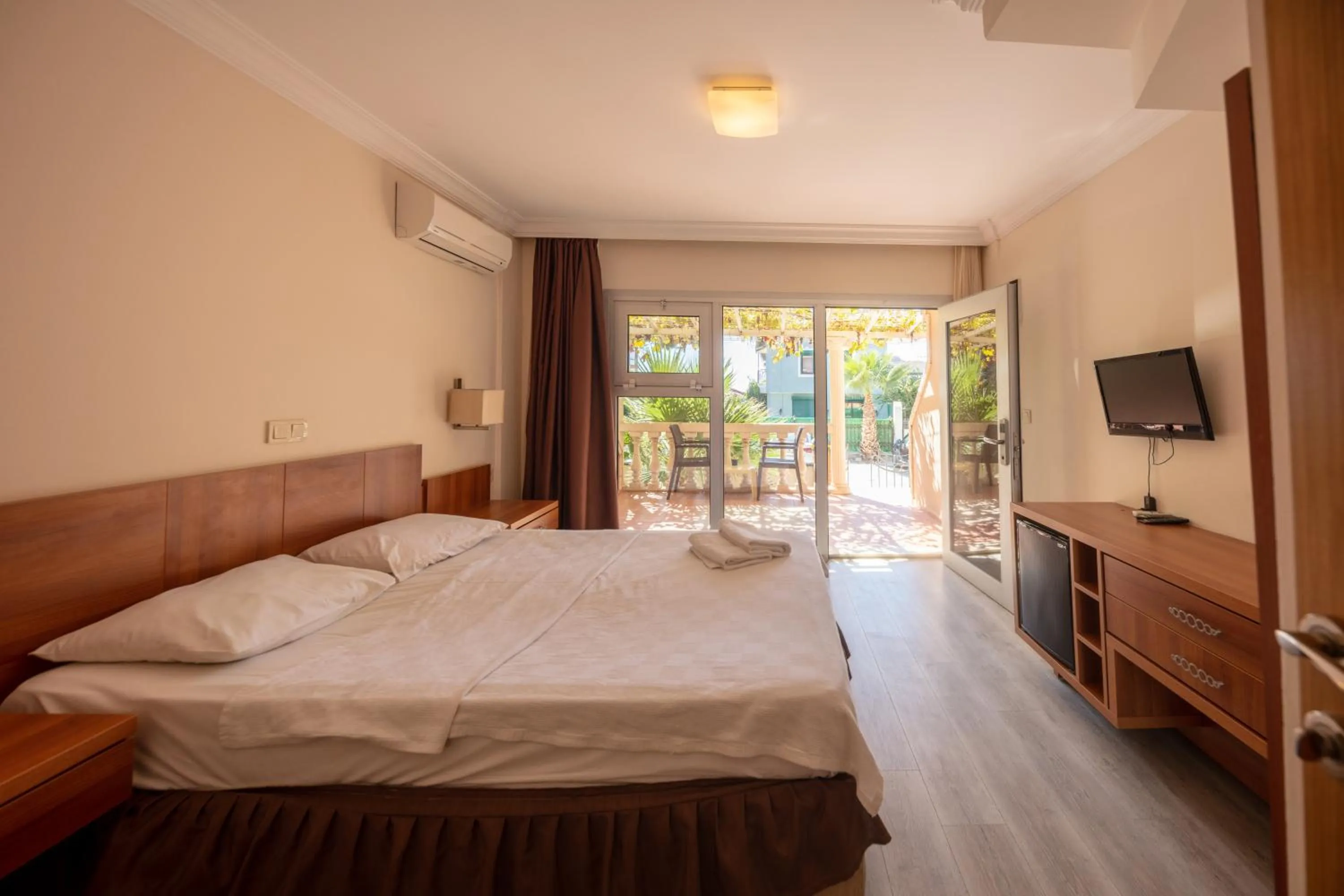 Melis Hotel Kusadasi