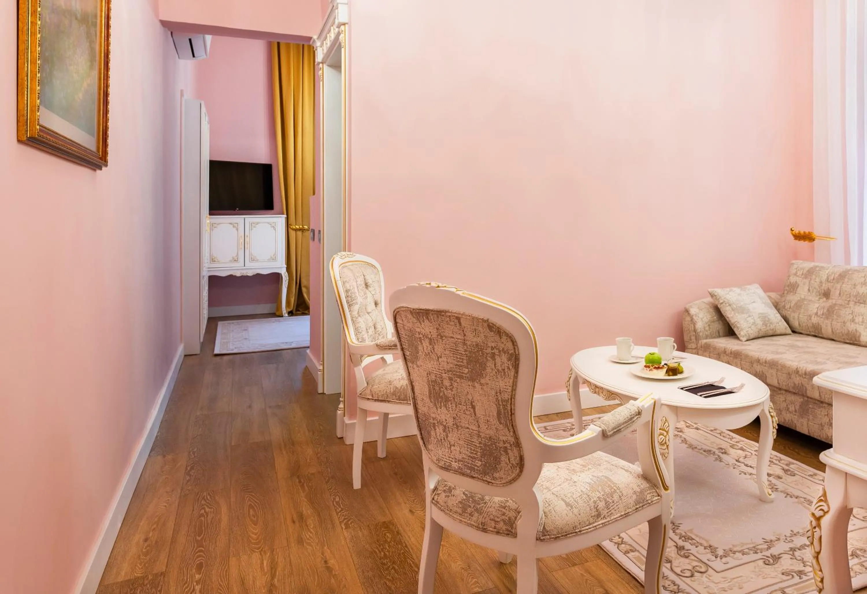 Living room in Via Villa Iliotti Rhodos