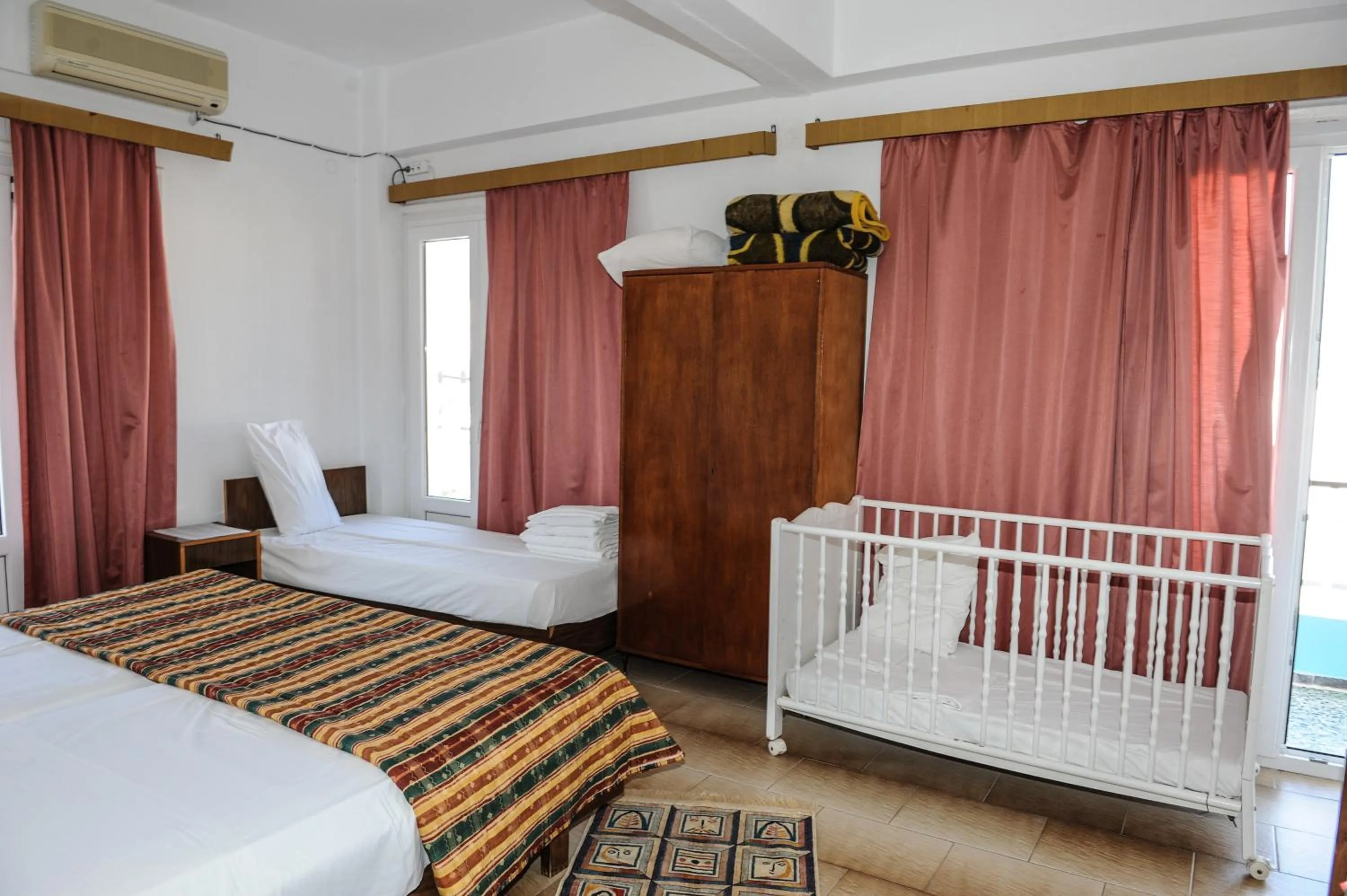 Bed in Hotel Karpathos