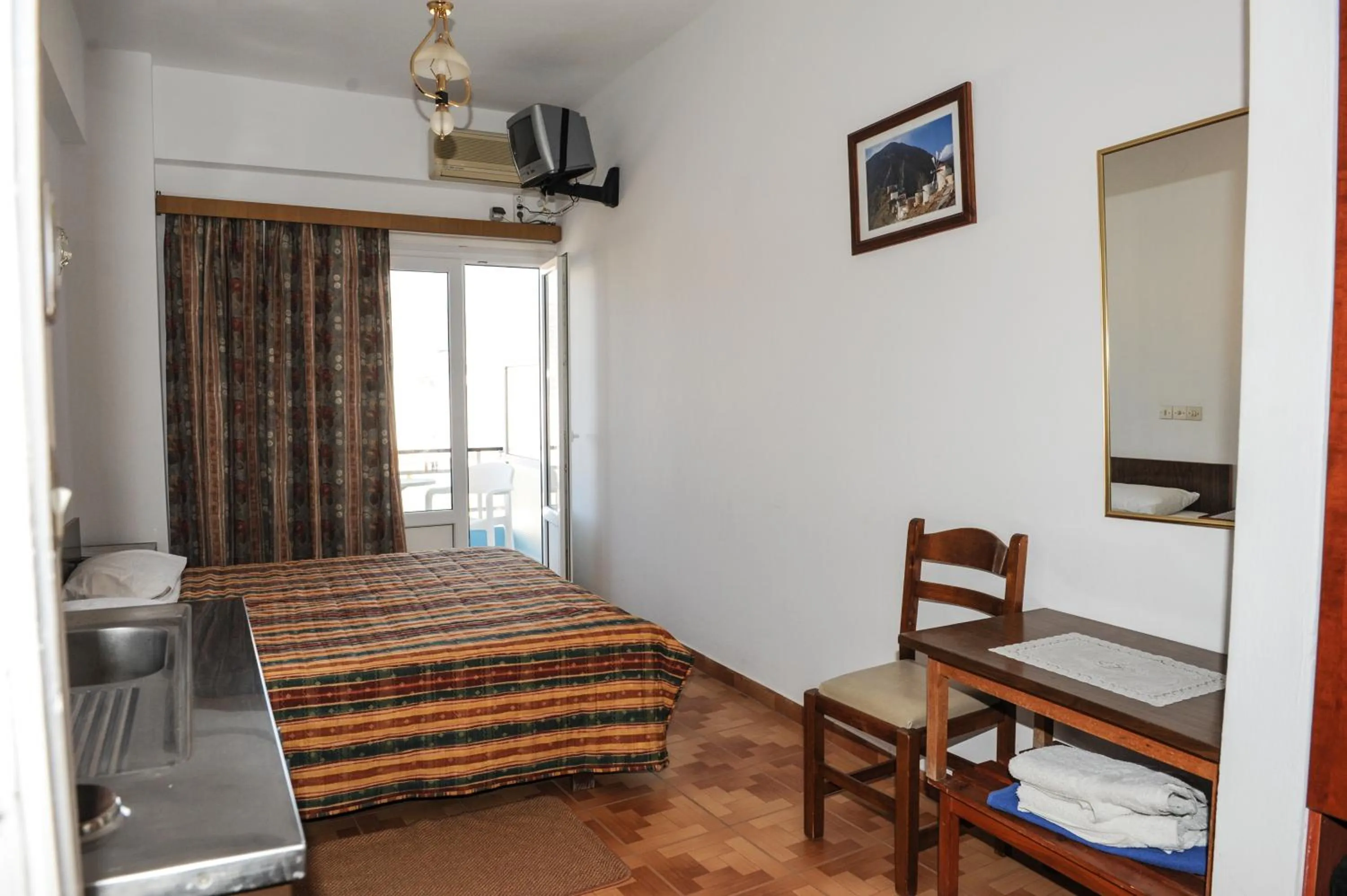 Bed in Hotel Karpathos