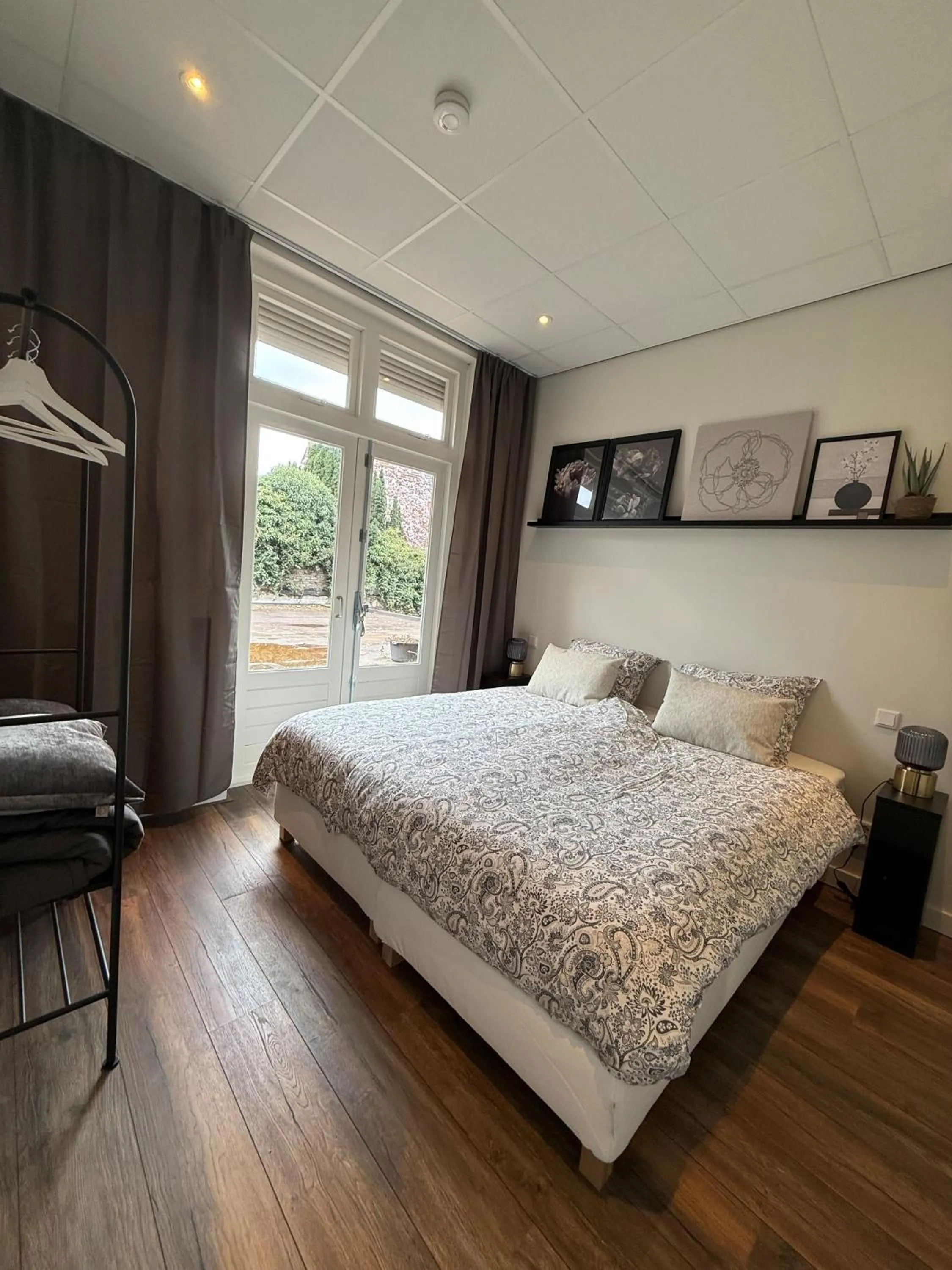 Bedroom, Bed in BnB Bruxelles - Studios & Apartments